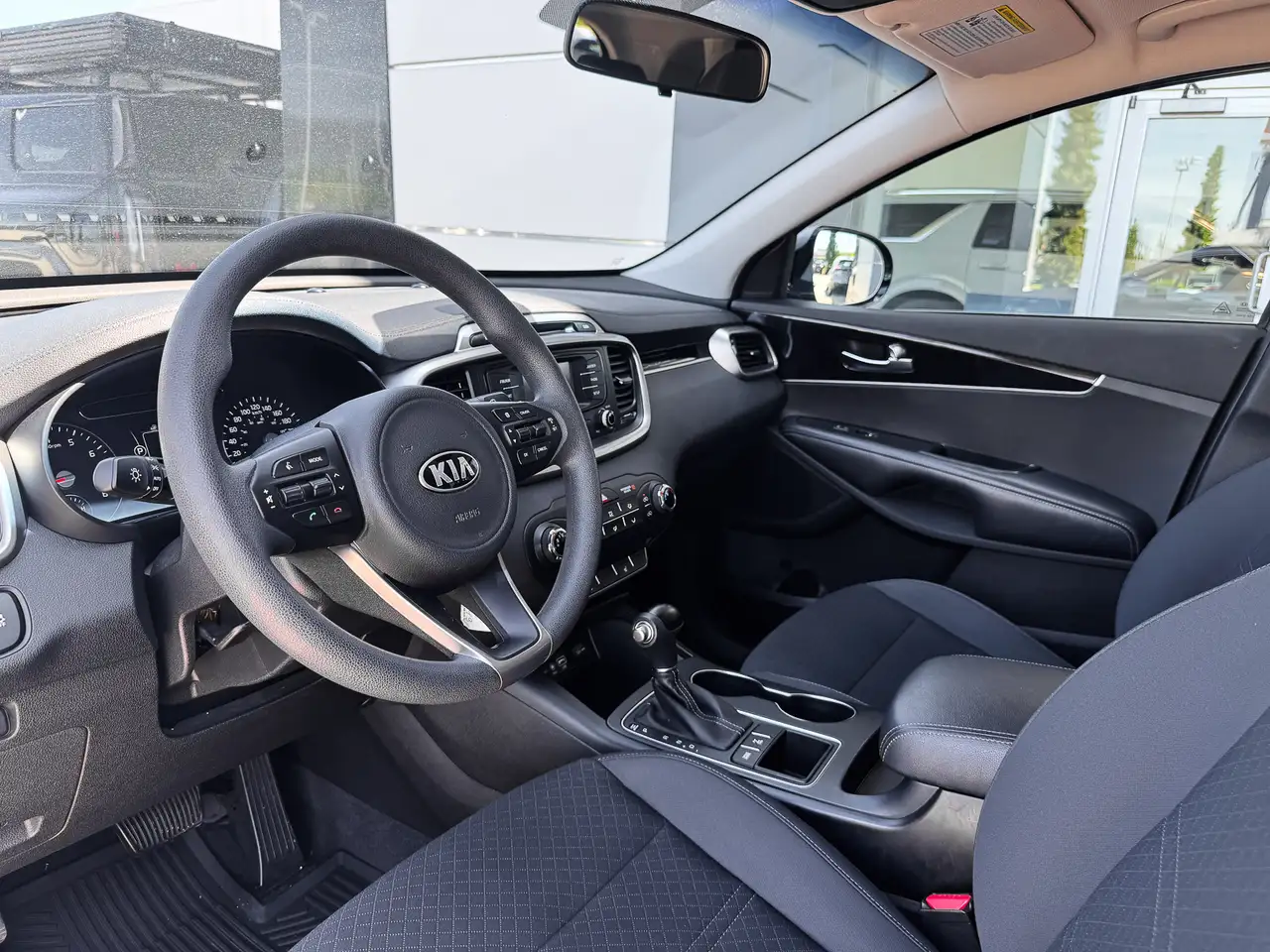 Kia Sorento снимка Kia Sorento