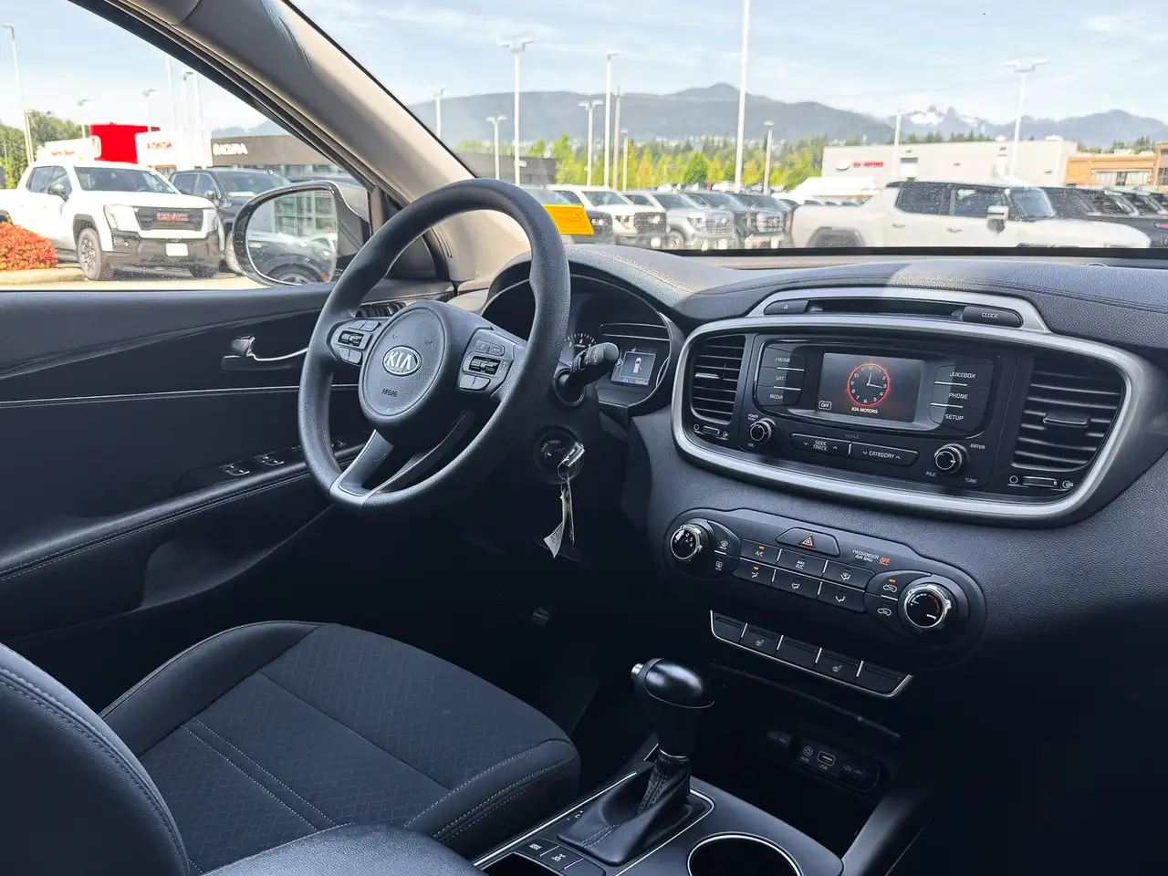 Kia Sorento снимка Kia Sorento