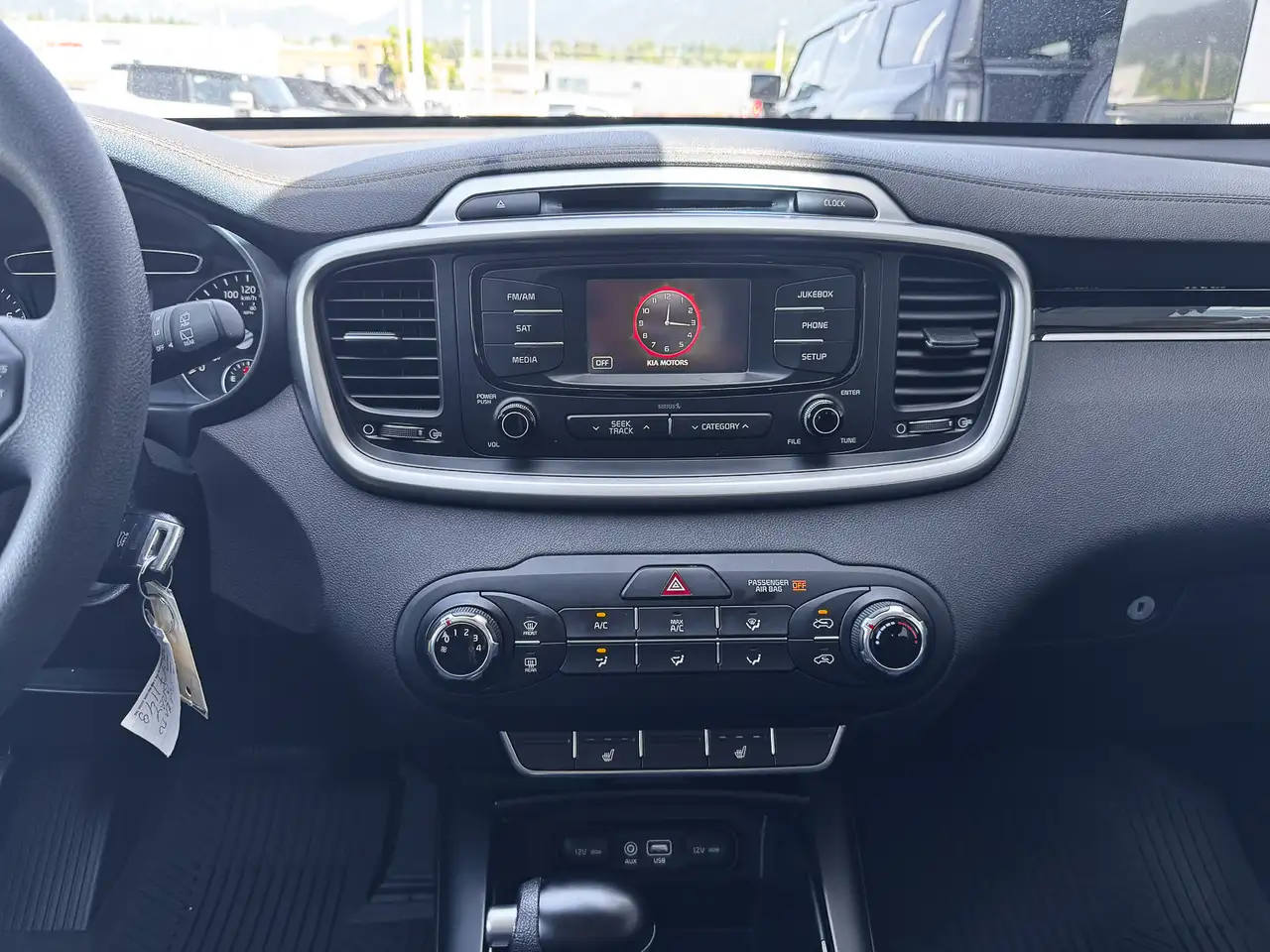 Kia Sorento снимка Kia Sorento