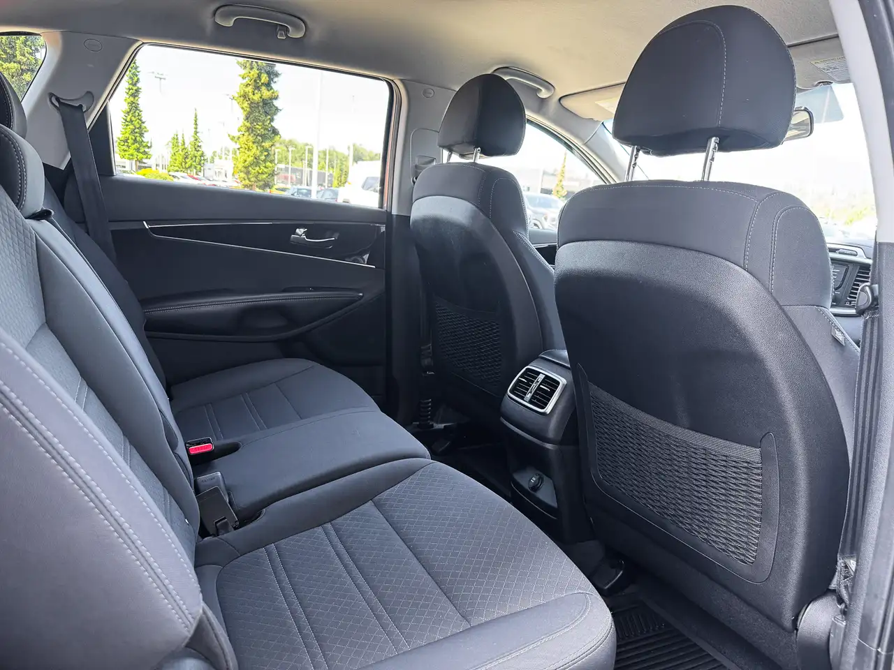 Kia Sorento снимка Kia Sorento