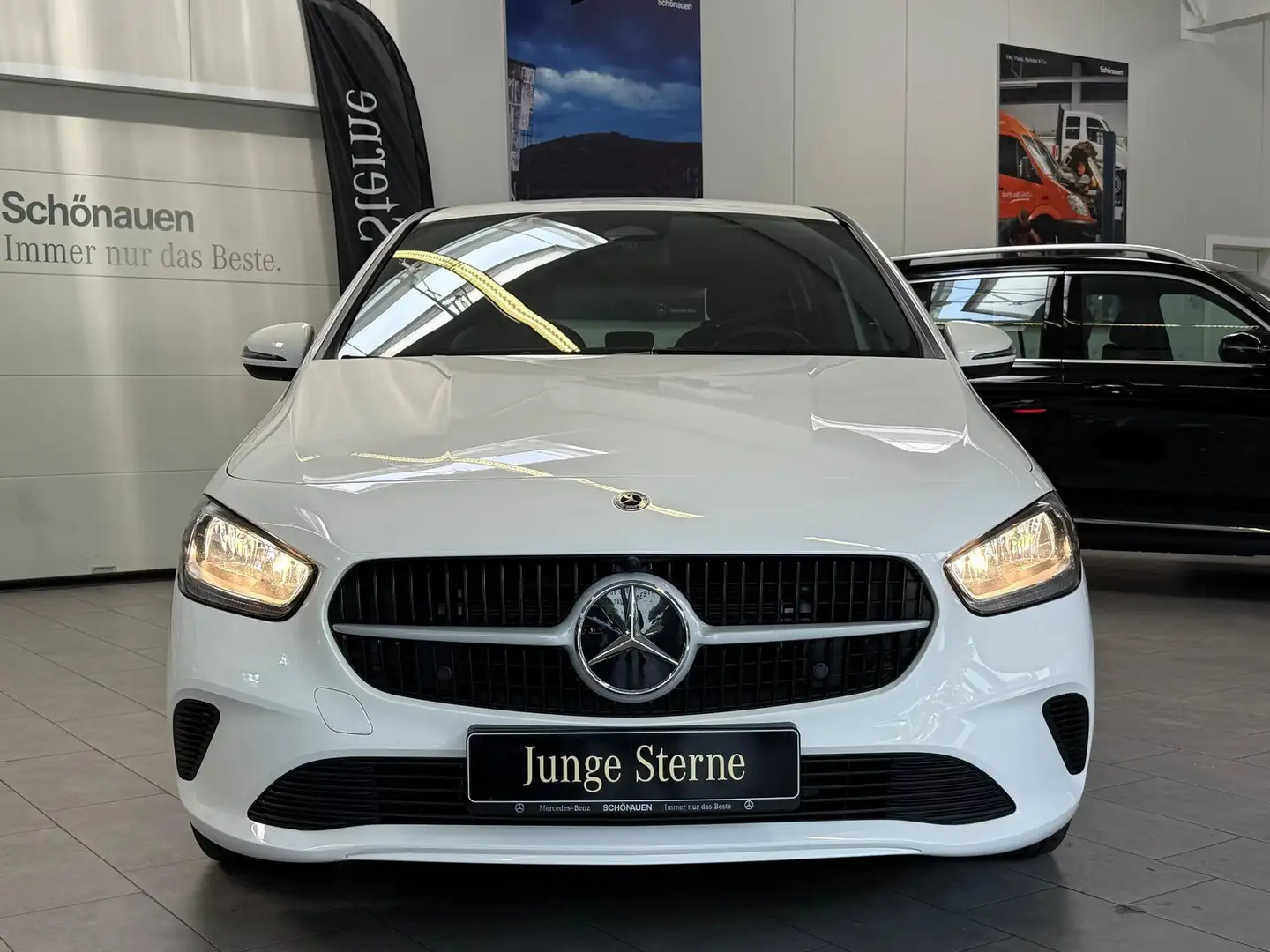 Mercedes-Benz B 250 e FACELIFT+KAMERA+DAB+MBUX+NAVI+LENKRADHZ Weiß - 2