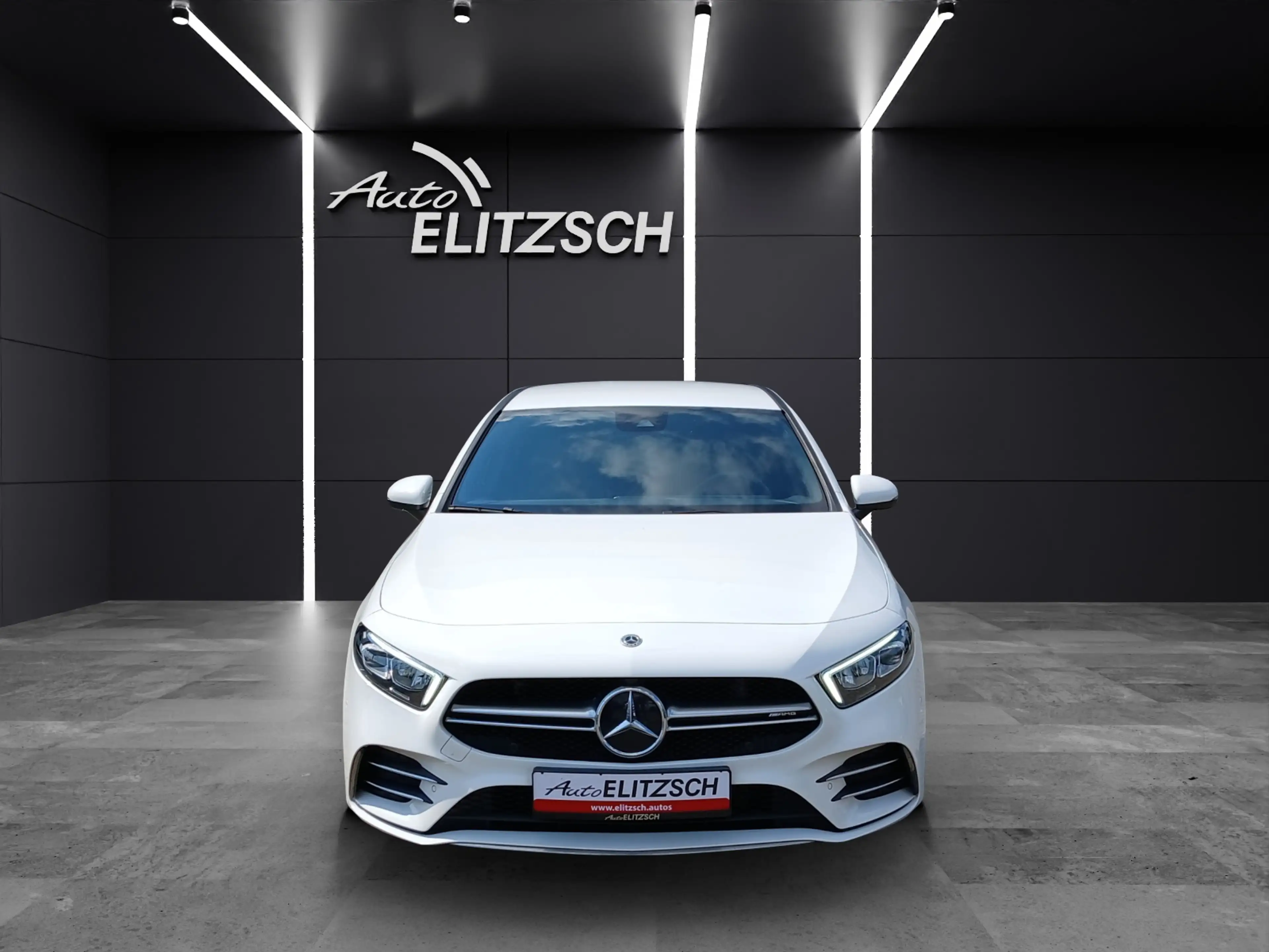 Mercedes-Benz A 35 AMG 4Matic LED AHK Navi MBUX SHZ — photo 8