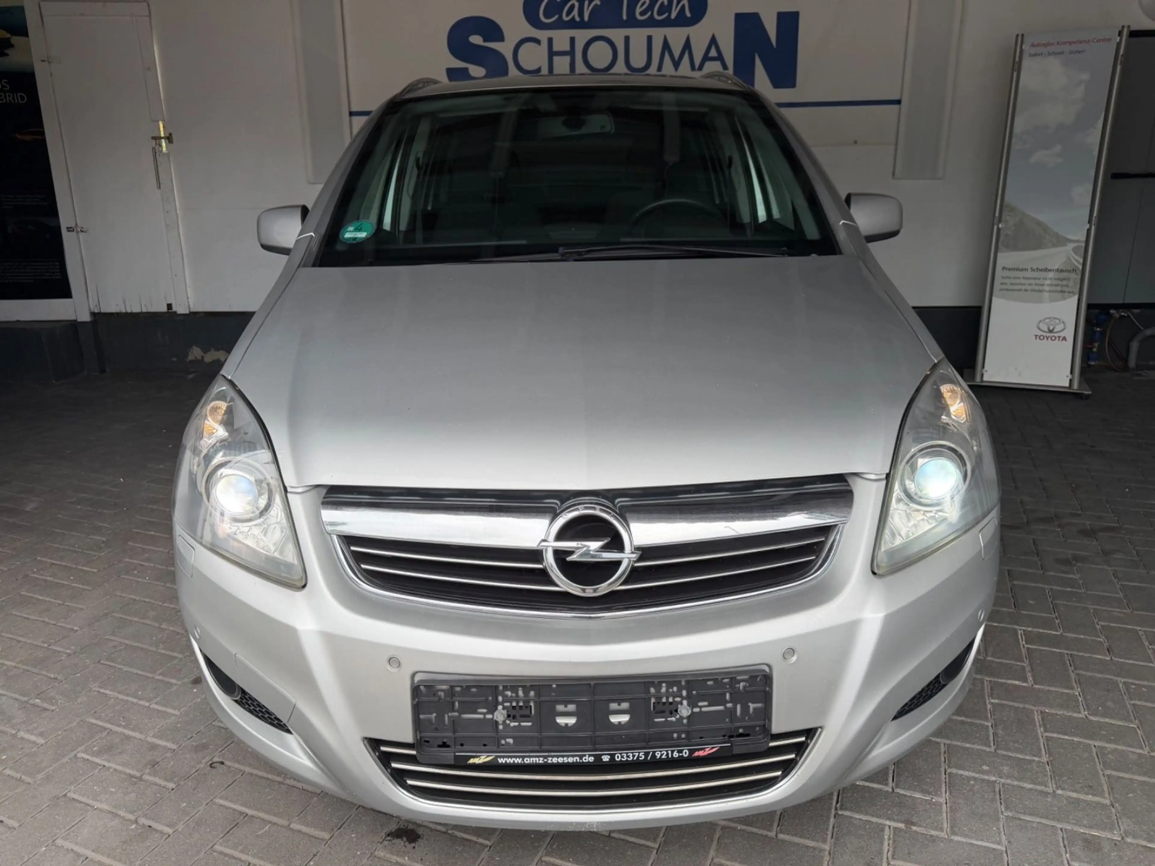 Opel Zafira B Family Plus*XENON*7 SITZE*TOP ZUSTAND — photo 10