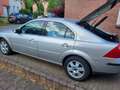 Ford Mondeo 2.0 Ghia - thumbnail 2