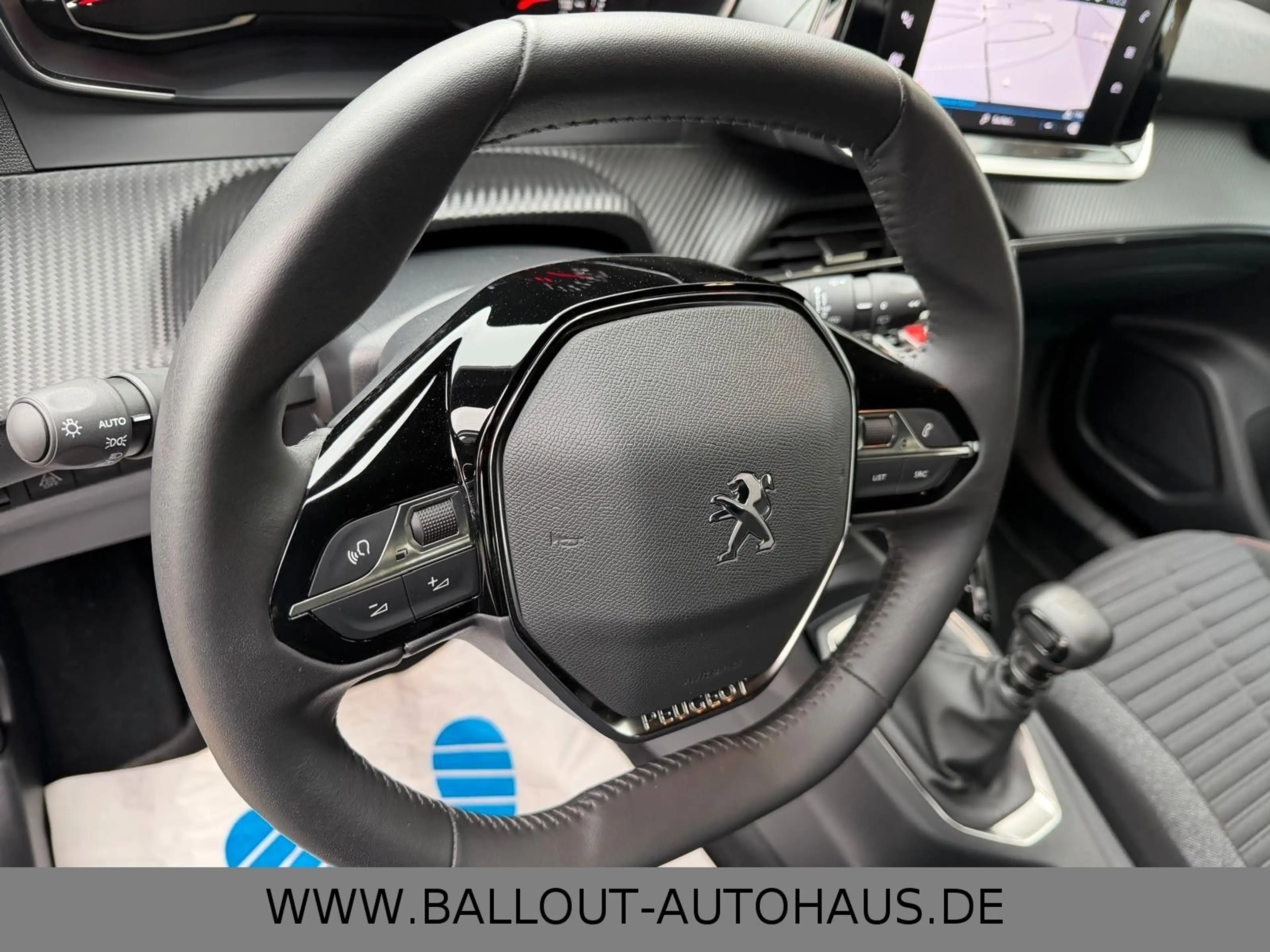 Peugeot 2008 Active*1.HAND*KLIMA*NAVI*TEMPO*SHZ*KAMERA — photo 12