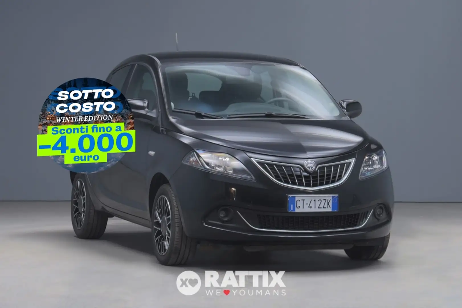 Lancia Ypsilon 1.0 Firefly Hybrid 70CV Platino Чорний - 1