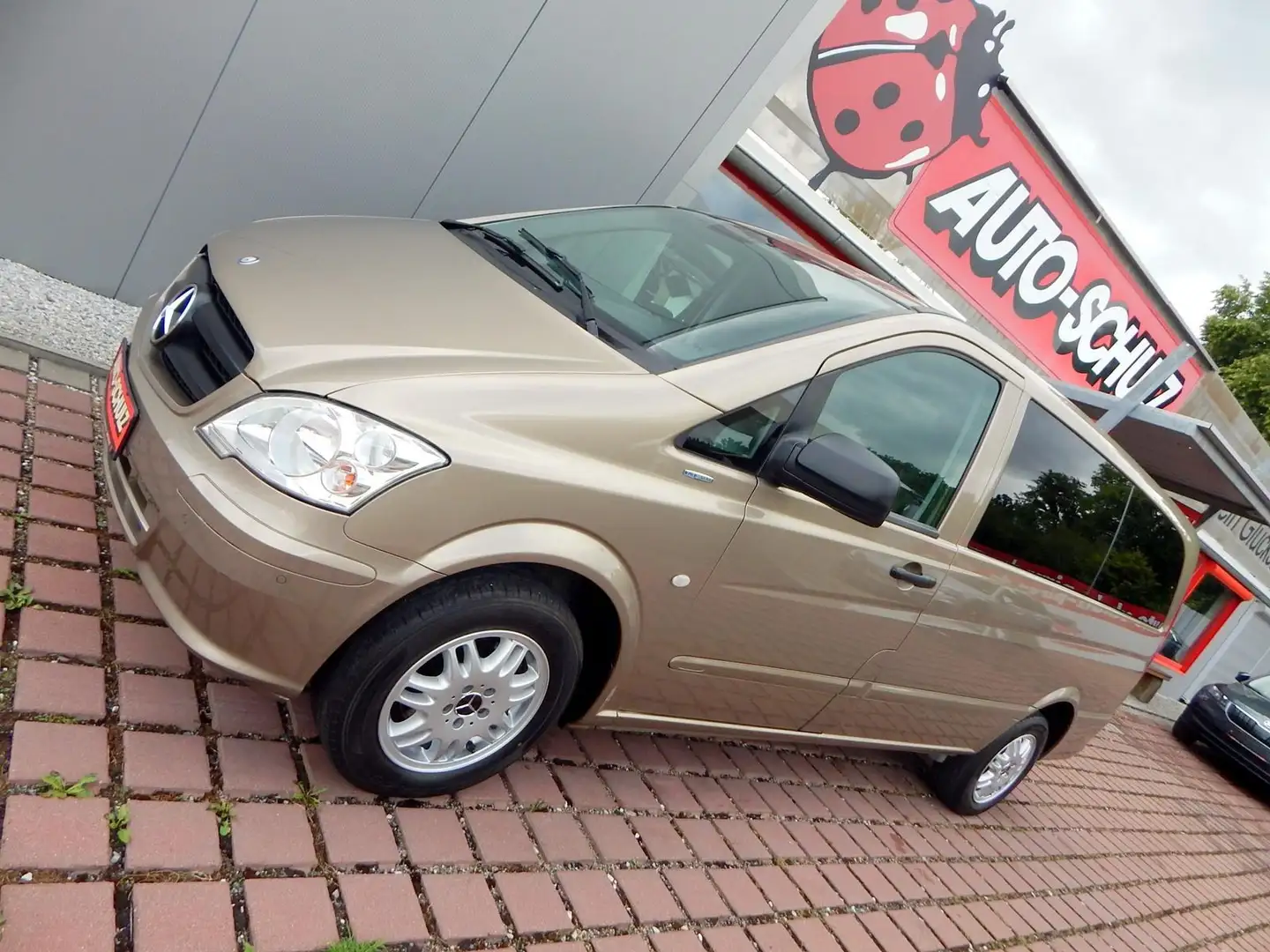 Mercedes-Benz Vito Kombi 113 CDI lang / KLIMA Beige - 1
