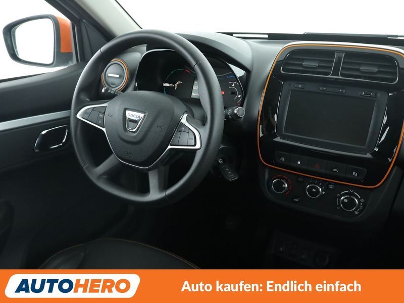 Dacia Spring electric drive 33 kW Comfort Plus Aut.*CAM*NAVI* — photo 13