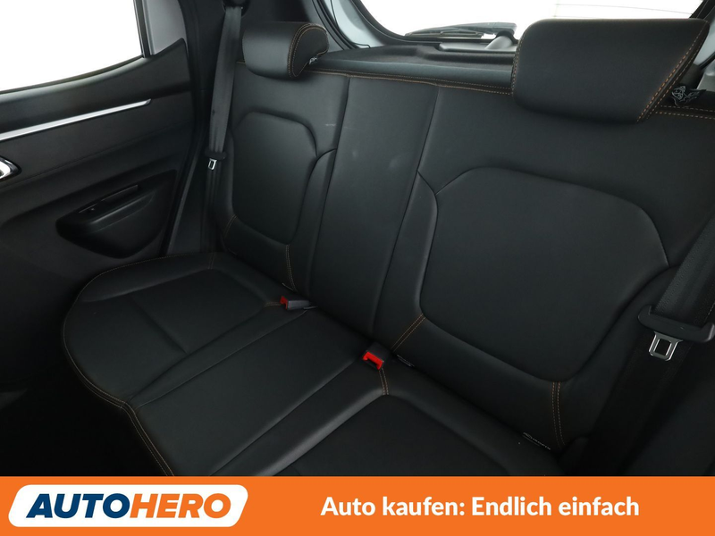 Dacia Spring electric drive 33 kW Comfort Plus Aut.*CAM*NAVI* — photo 14