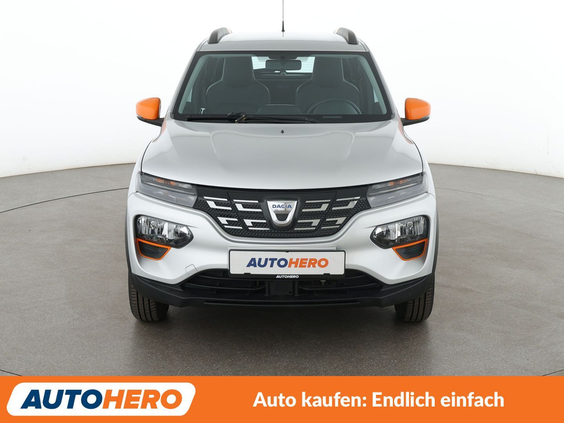 Dacia Spring electric drive 33 kW Comfort Plus Aut.*CAM*NAVI* — photo 9