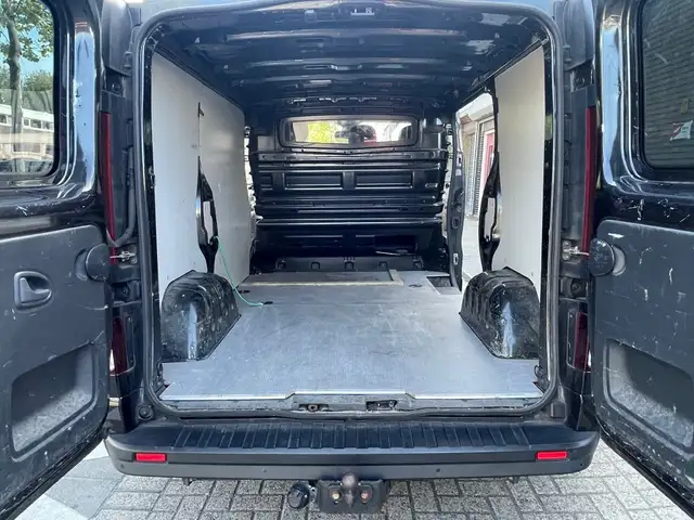 Opel Vivaro view 14