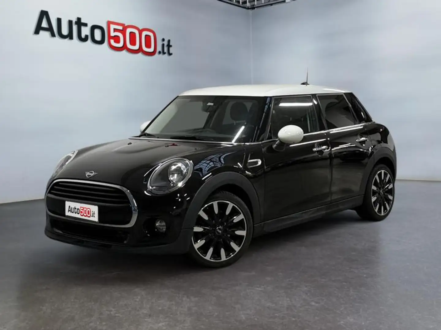 MINI Cooper 5p 1.5 cooper boost Schwarz - 1