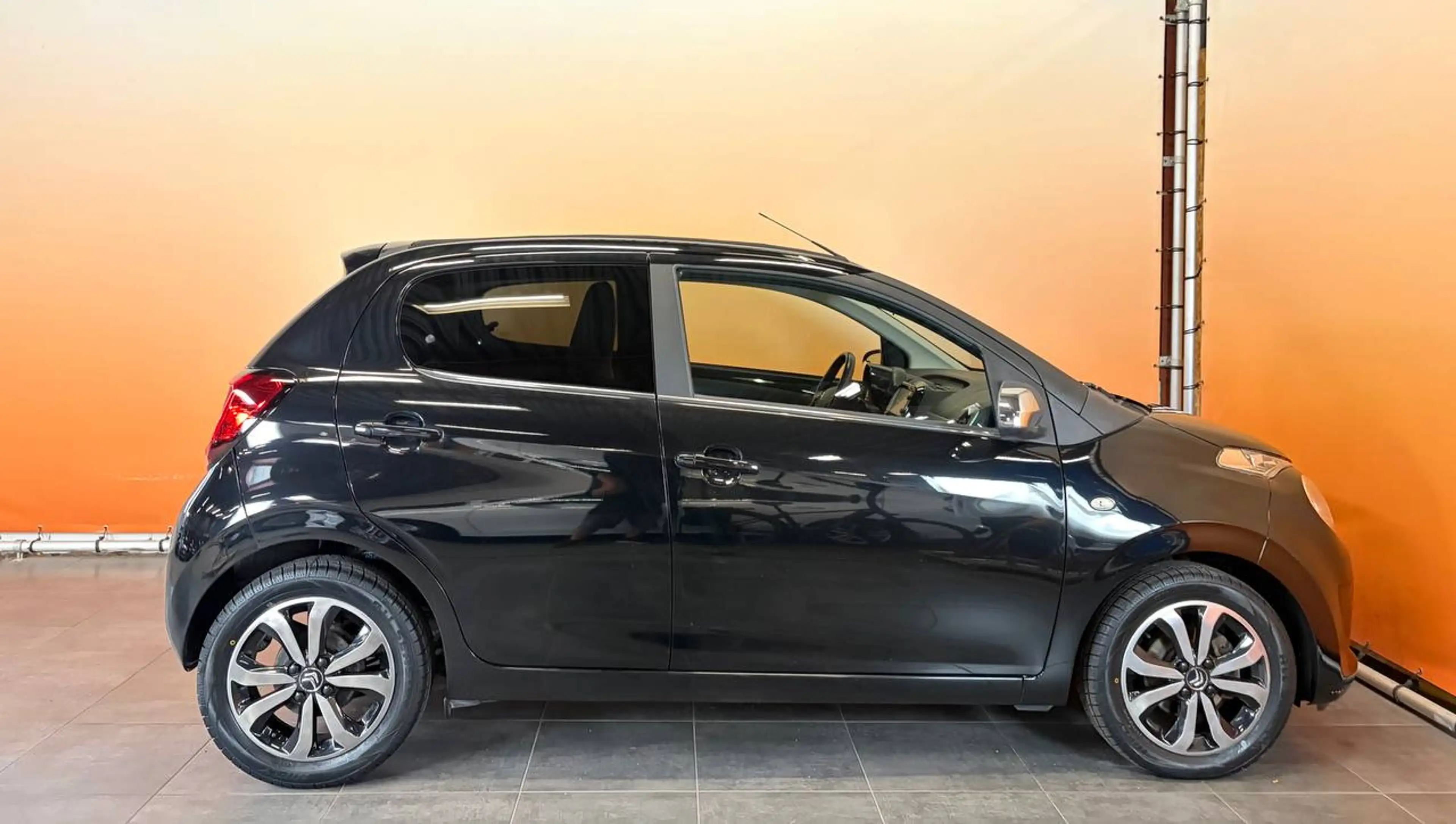 Citroen C1 1.0 VTi Airscape Shine elektr vouwdak | automaat | — photo 6