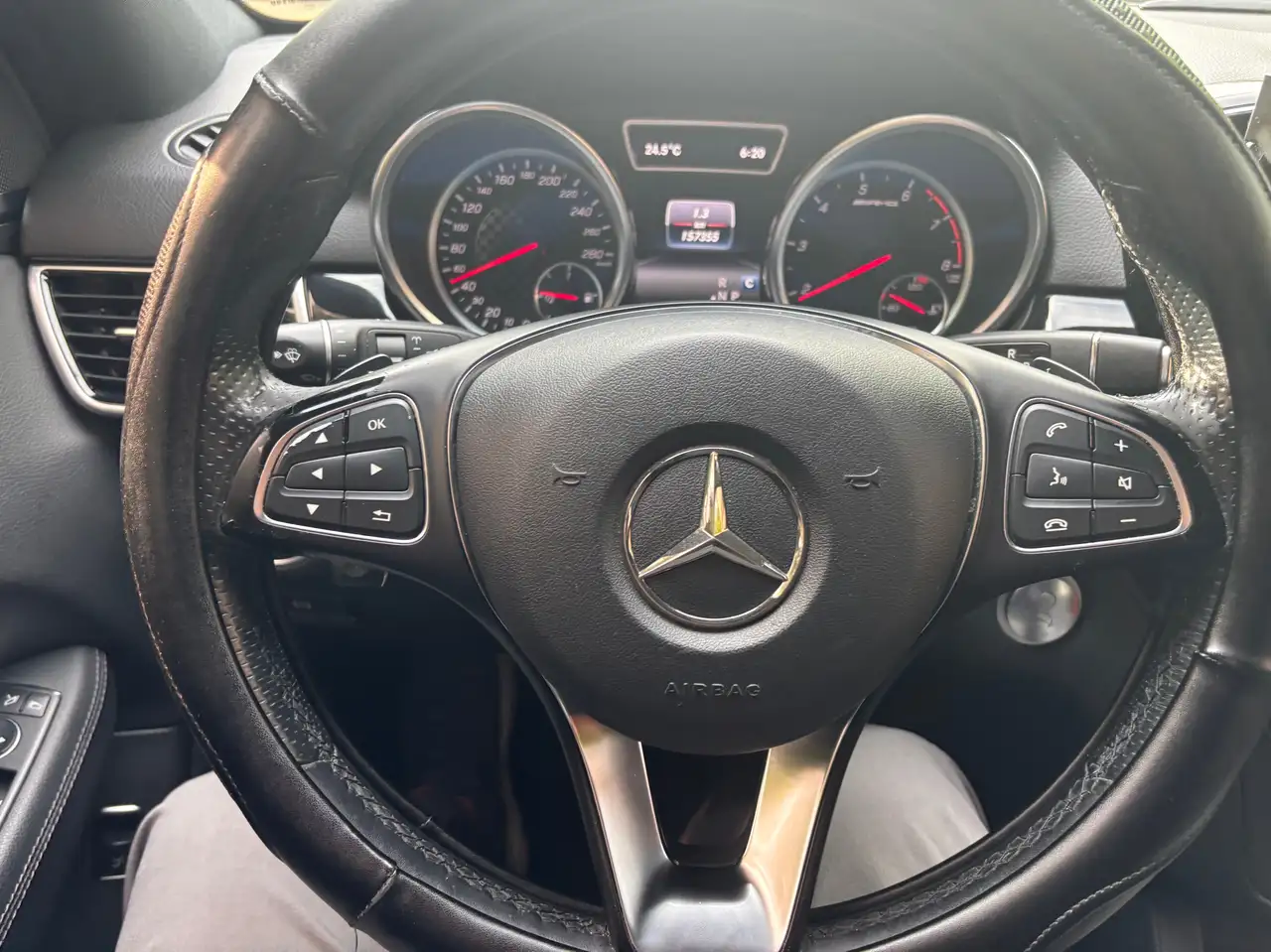 Mercedes-Benz GLE снимка Mercedes-Benz GLE