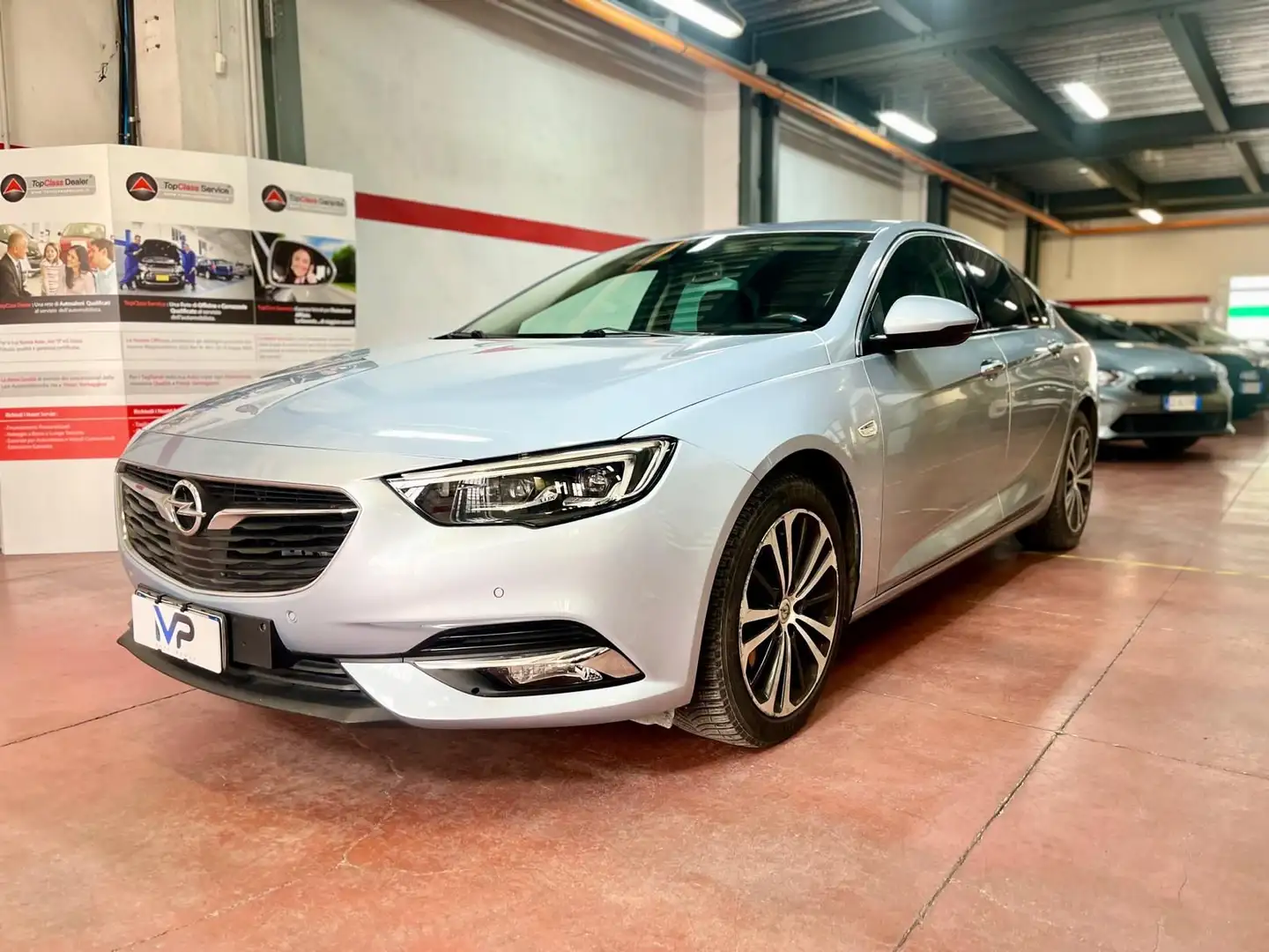 Opel Insignia 1.6 CDTI 136 CV S&S Grand Sport Innovation Gris - 1