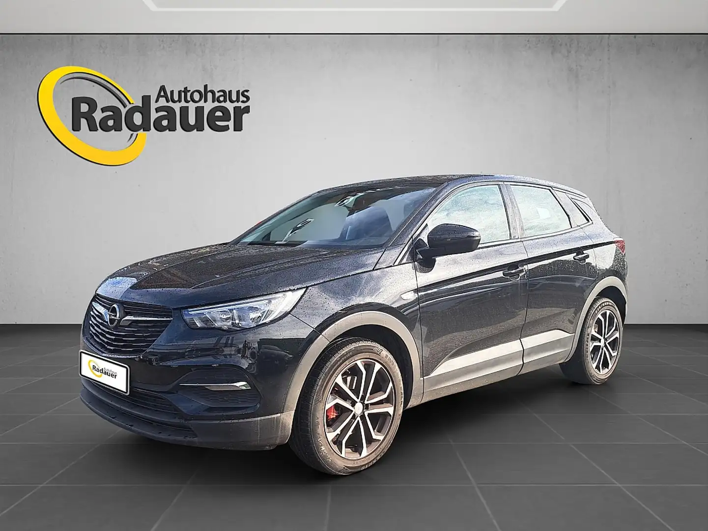 Opel Grandland X 1,2 Turbo Direct Injection Innovation Start/Stop Schwarz - 1