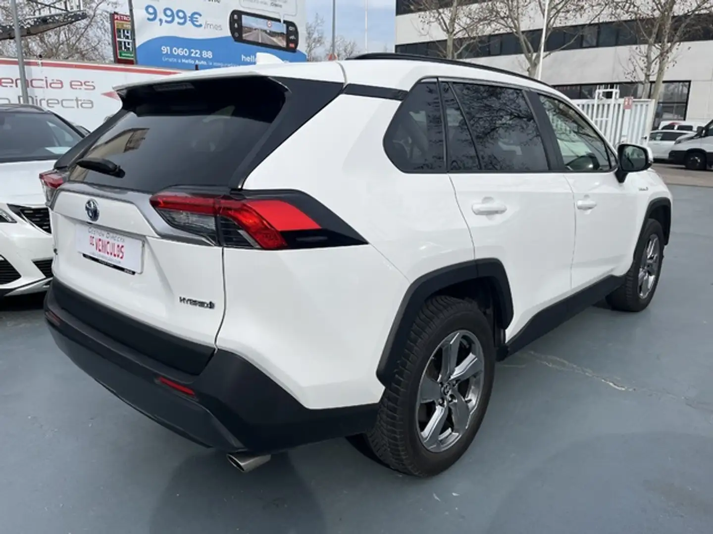 Toyota RAV 4 2.5 hybrid 2WD Advance Blanc - 2
