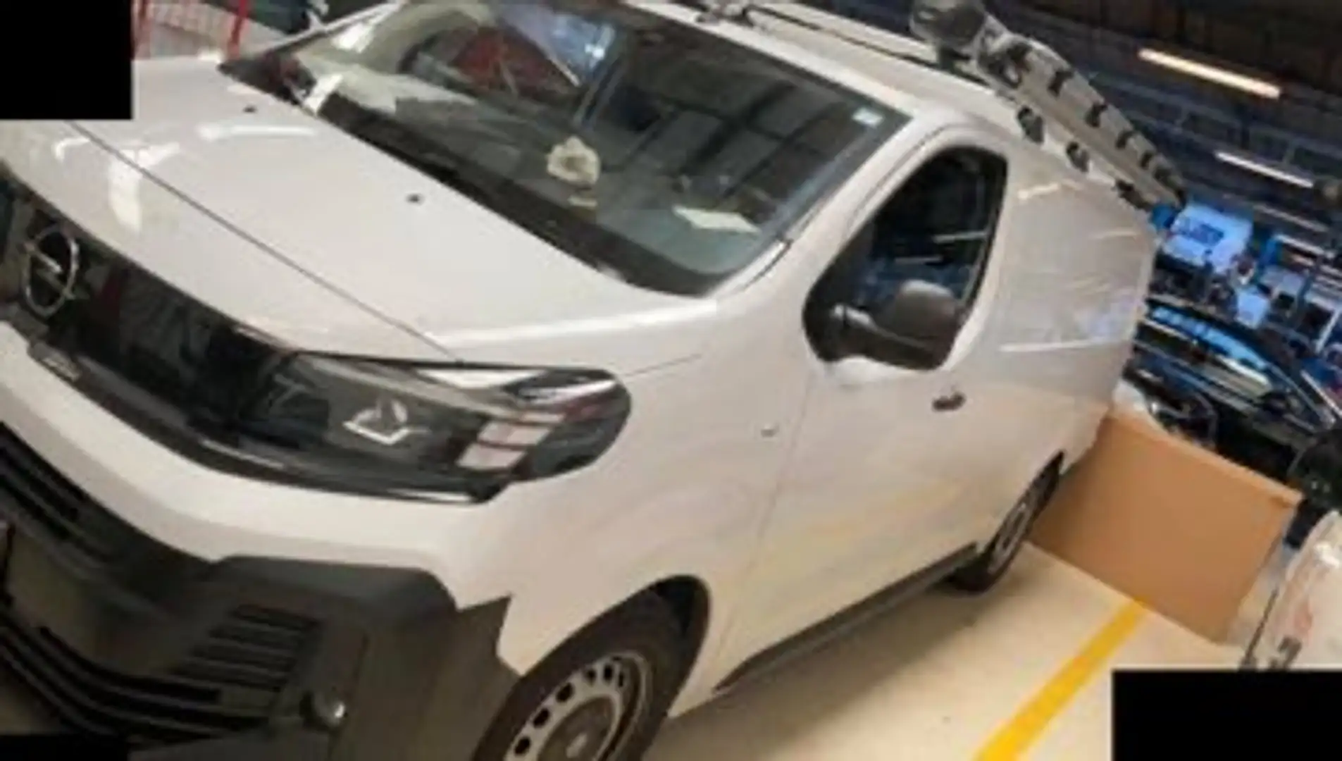 Opel Vivaro New Vivaro Van L3 2.0 Turbo D 145 MT6 - 1