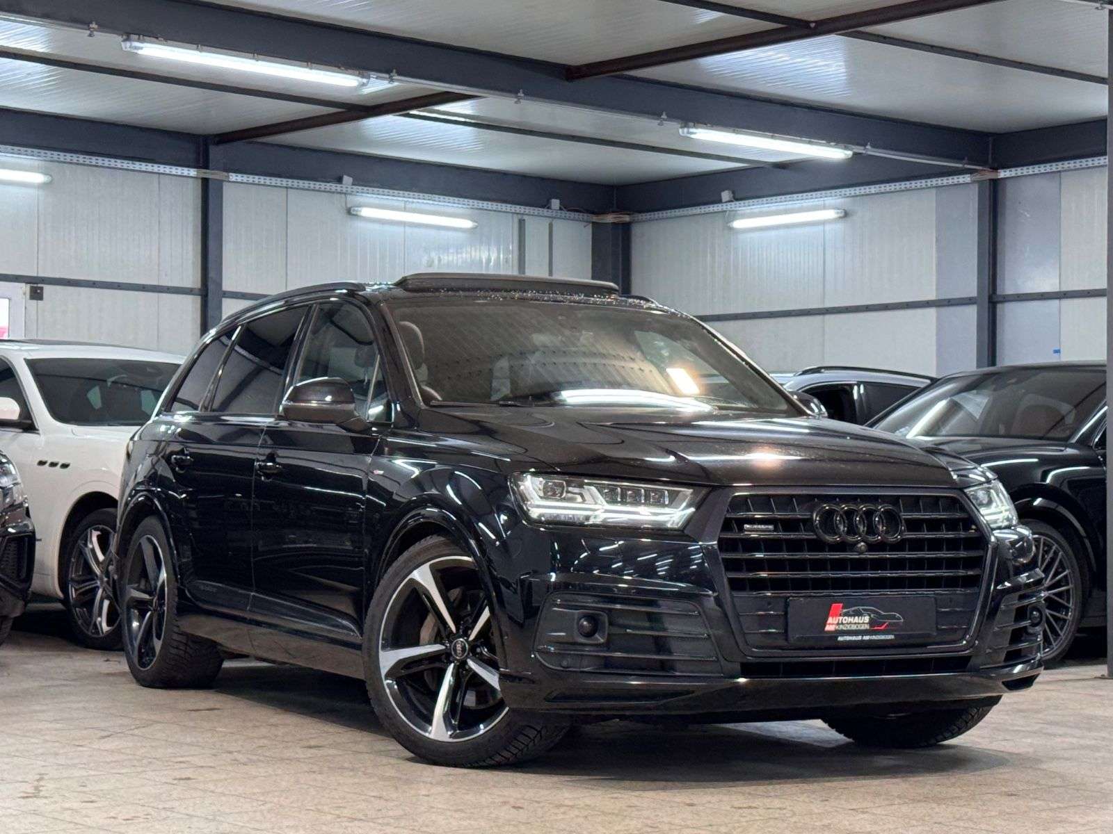 Second hand Audi Q7 3.0