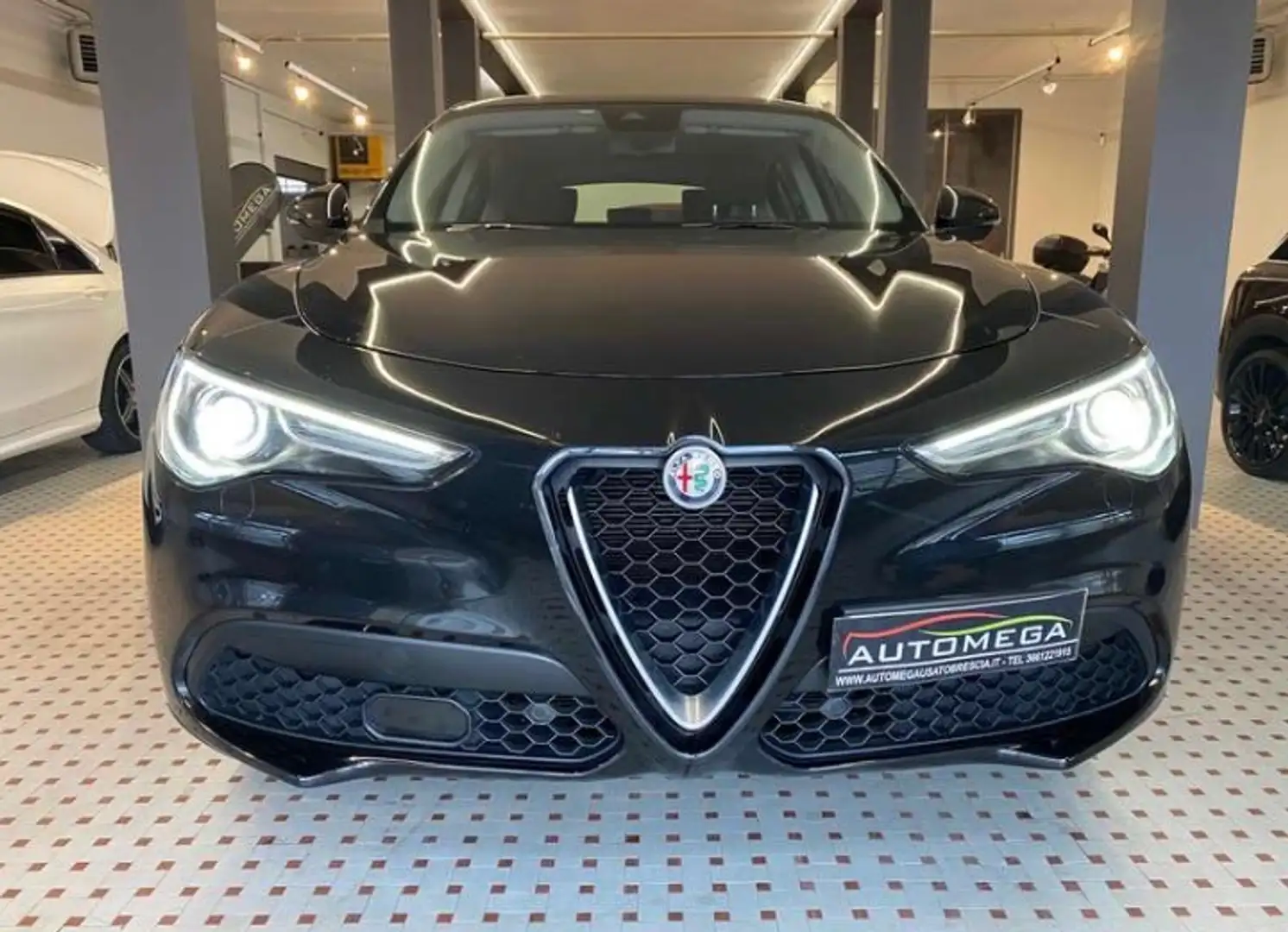 Alfa Romeo Stelvio 2.2 Q4 190cv AZIENDALE Nero - 2