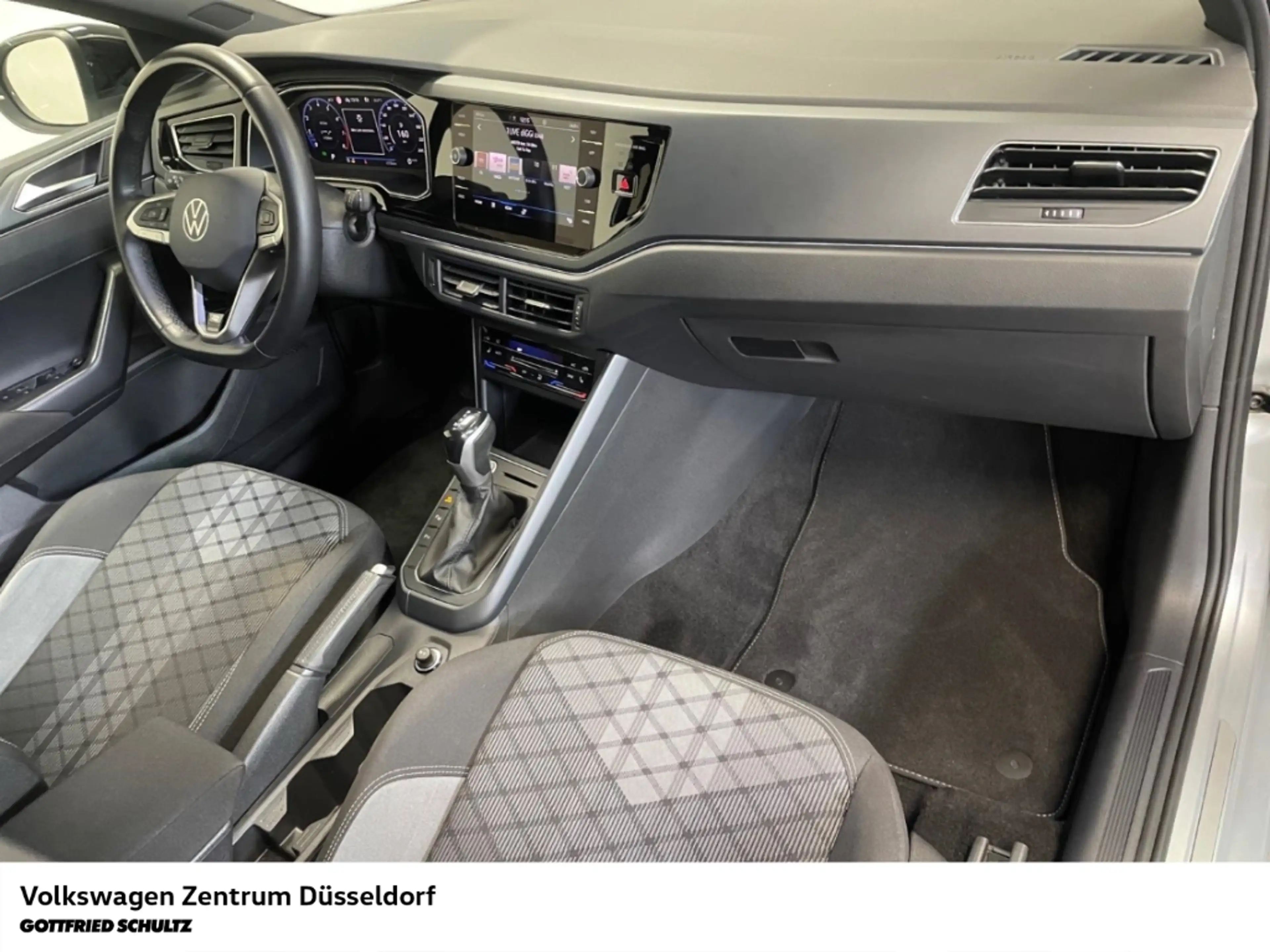 Volkswagen Taigo R-Line 1.5 TSI DSG Kamera Navi Sitzheiz LED — photo 13