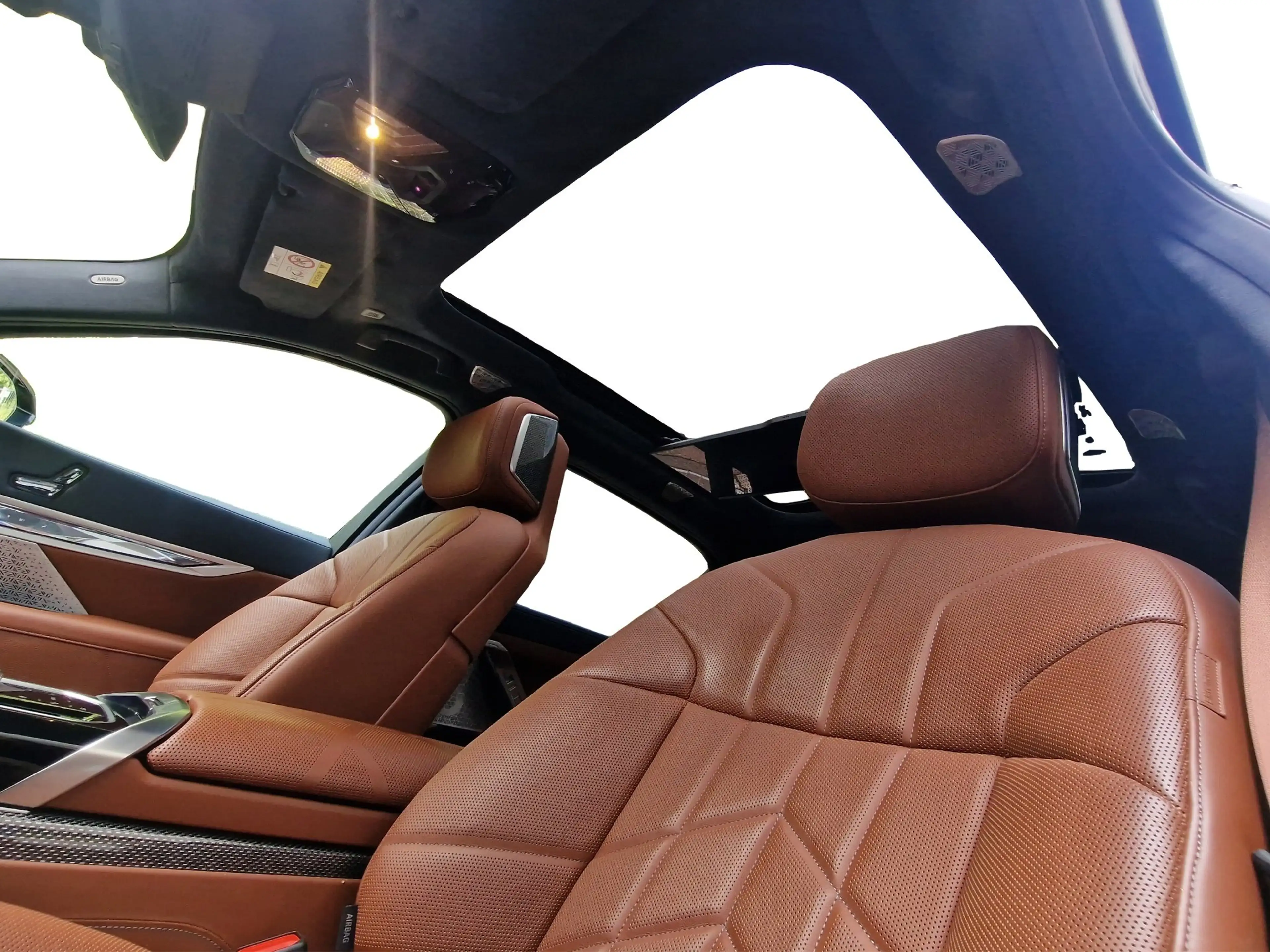 BMW i7 xDrive60 M Sportpaket B&W Sky-Lounge Fond TV — photo 11