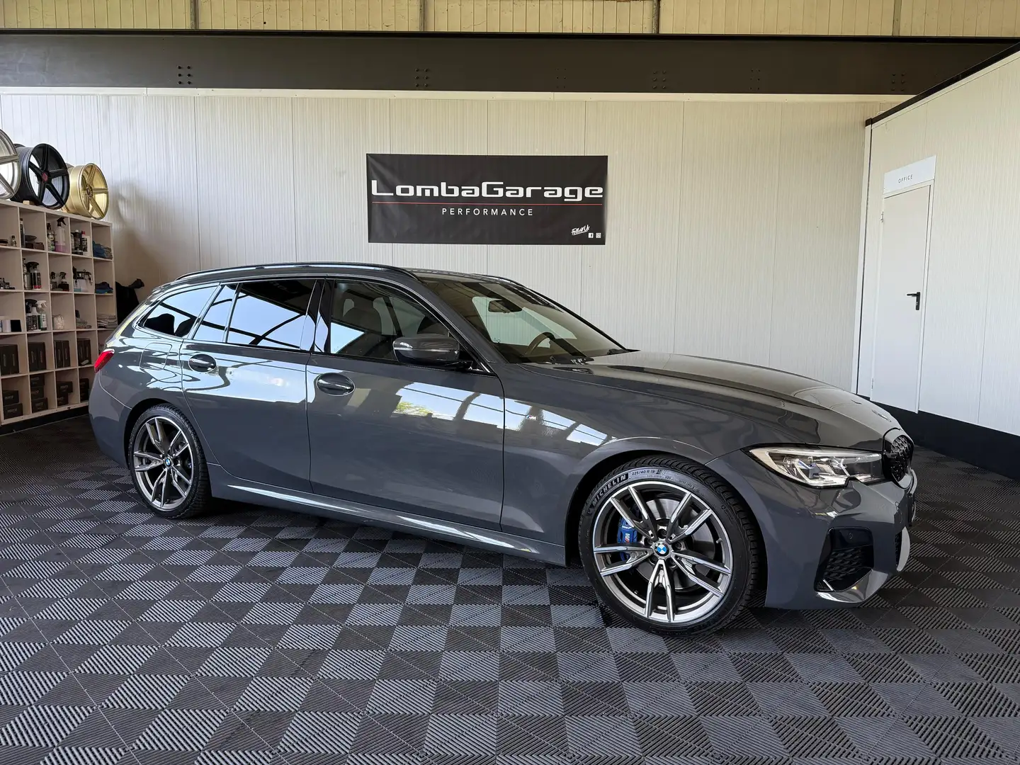 BMW 340 M340i Touring xdrive auto Grigio - 1