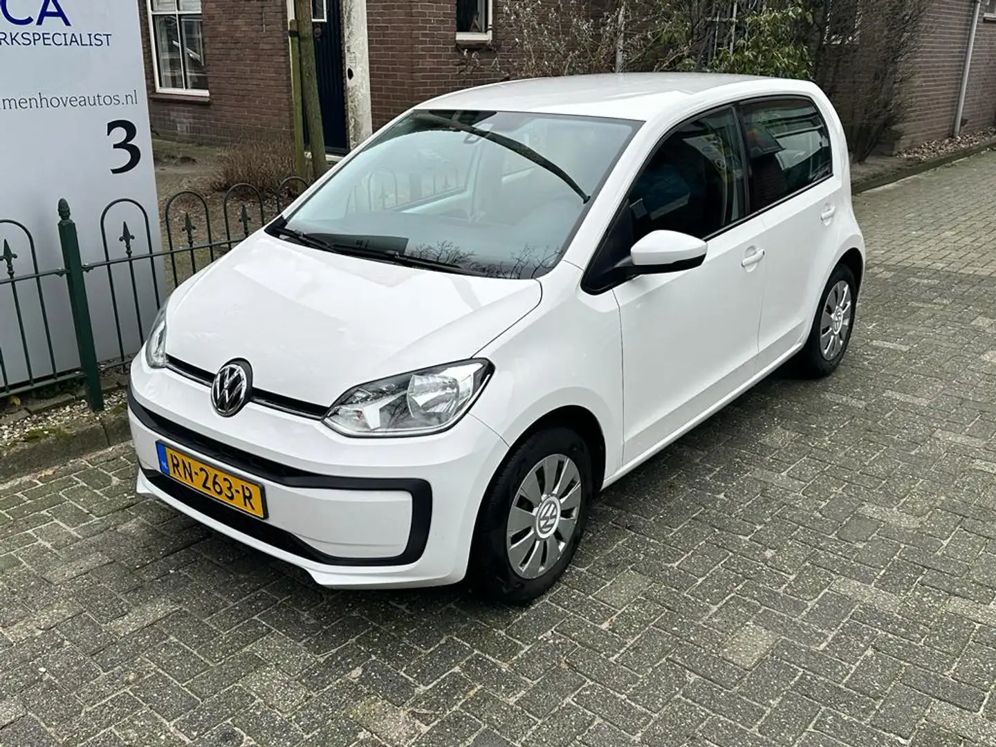 Volkswagen up! 1.0 BMT move up! 5-Deurs/Airco/Cruise control Wit - 2