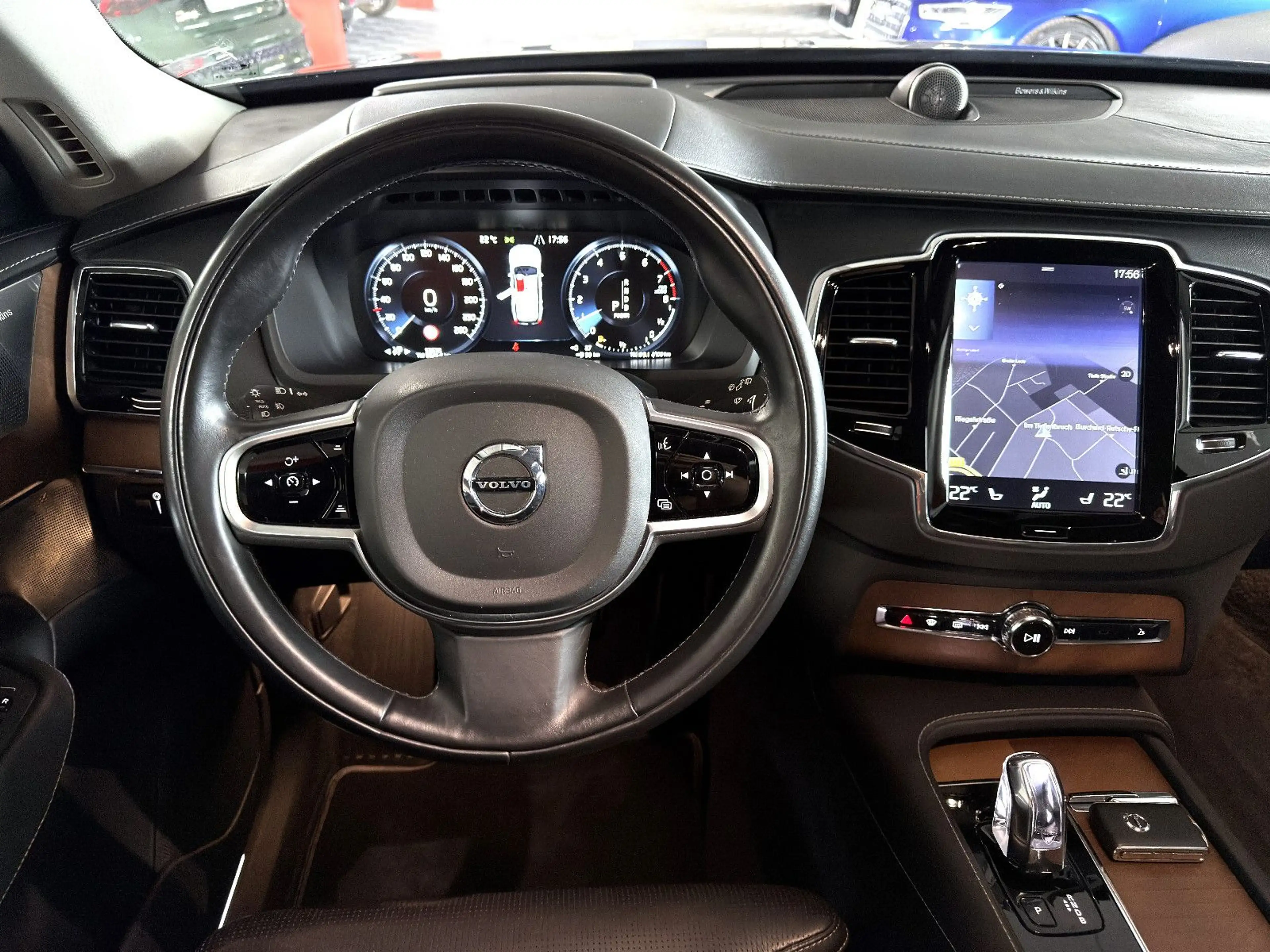 Volvo XC90 T8 Inscription Plug-In Hybrid AWD*B&W*7Sitz — photo 14