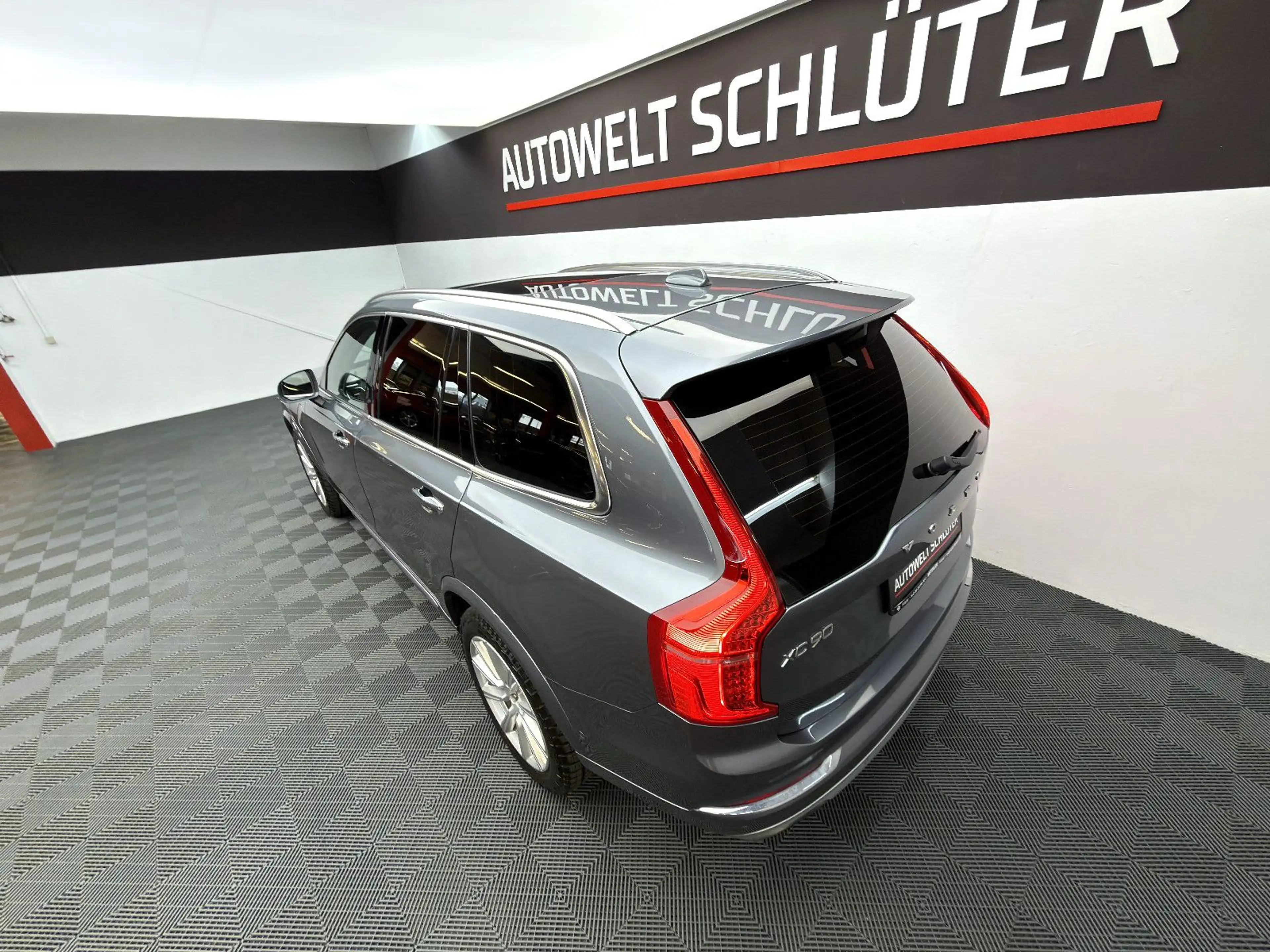 Volvo XC90 T8 Inscription Plug-In Hybrid AWD*B&W*7Sitz — photo 5