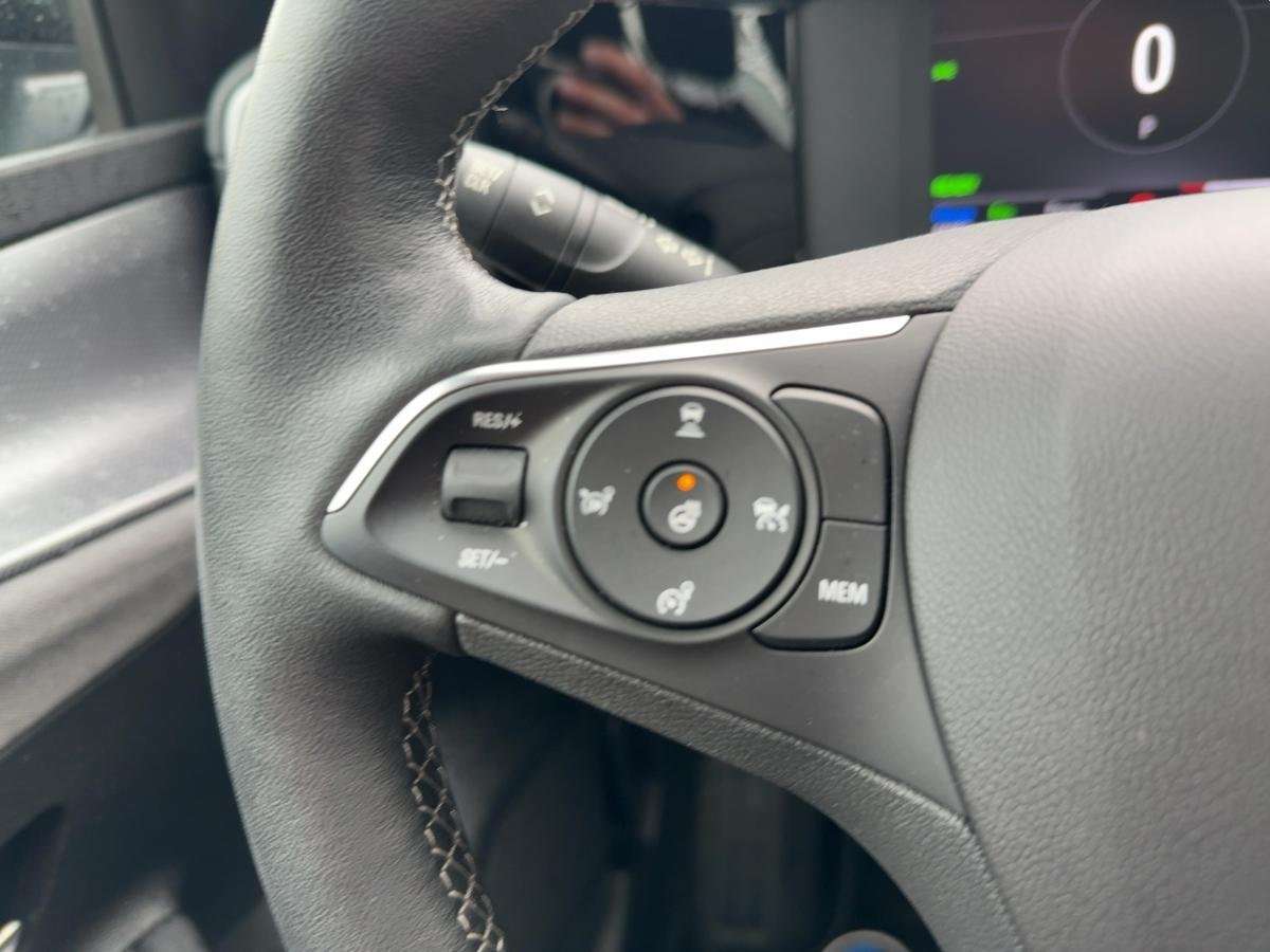 Opel Mokka E