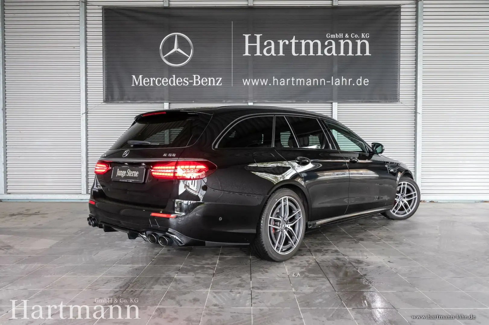 Mercedes-Benz E 53 AMG E 53 T 4M AMG Dynamic Performance HUD Multibeam crna - 2