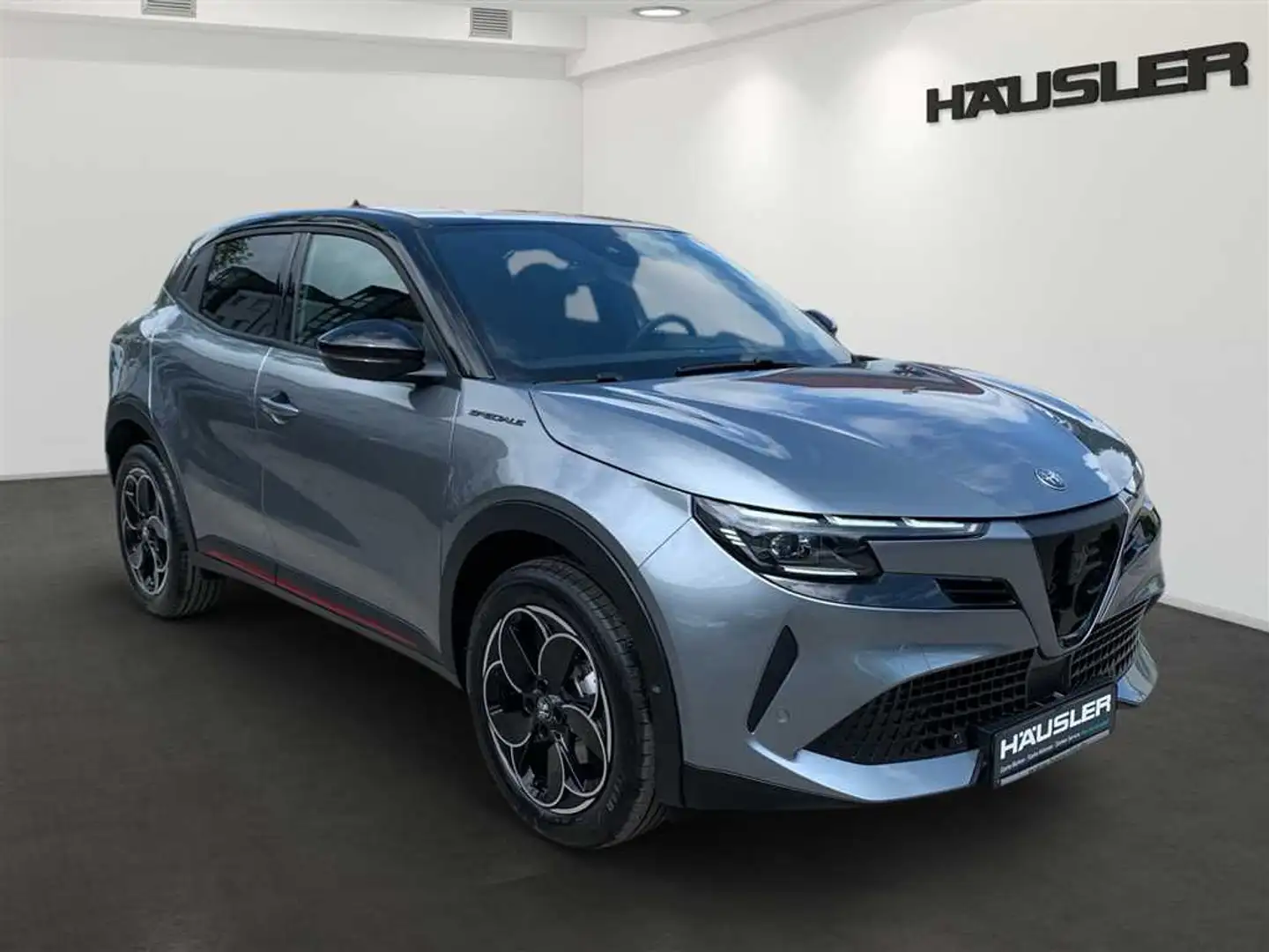 Alfa Romeo Junior 1.2T Ibrida Speciale LED PDC Kamera Sitzheizung AC Gris - 2