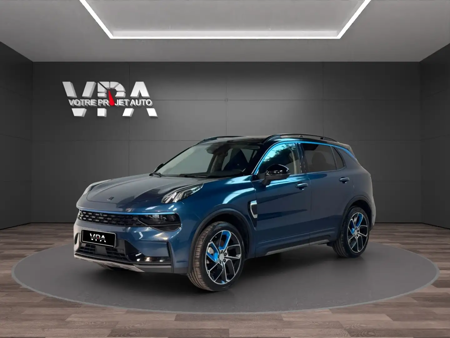Lynk & Co 01 1.5 TD PHEV 261ch Bleu - 1