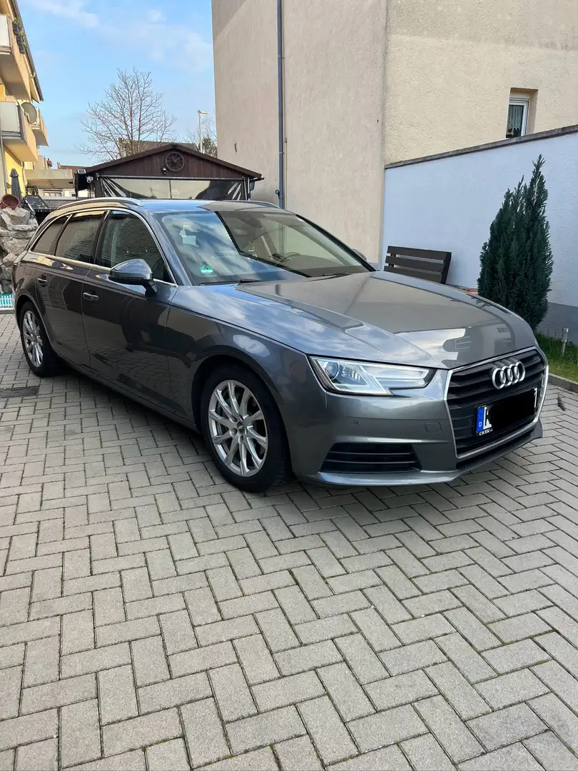 Audi A4 Avant 2.0TDI Advanced edition S tronic 140kW Grau - 2