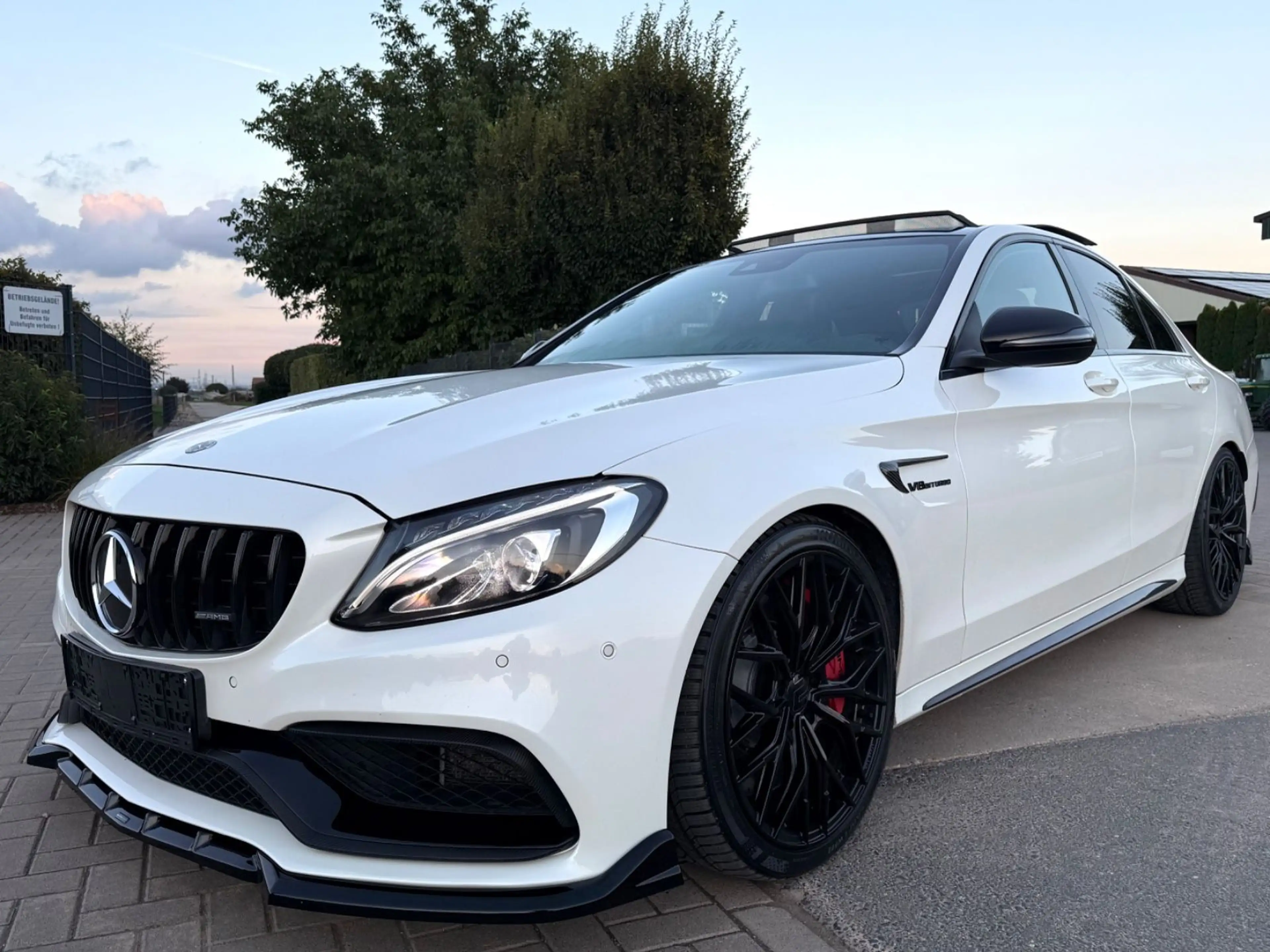 Mercedes-Benz C 63 AMG C 63 S AMG*PANO*BURMESTER*AMG ABGAS*DRIVERSPACK* — photo 2