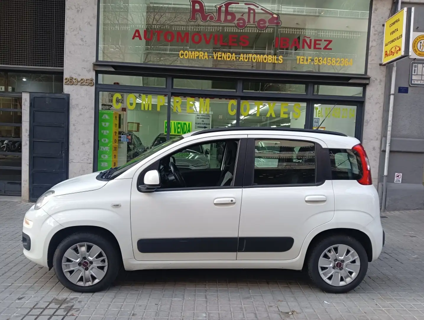Fiat Panda 1.2 Lounge Blanco - 2