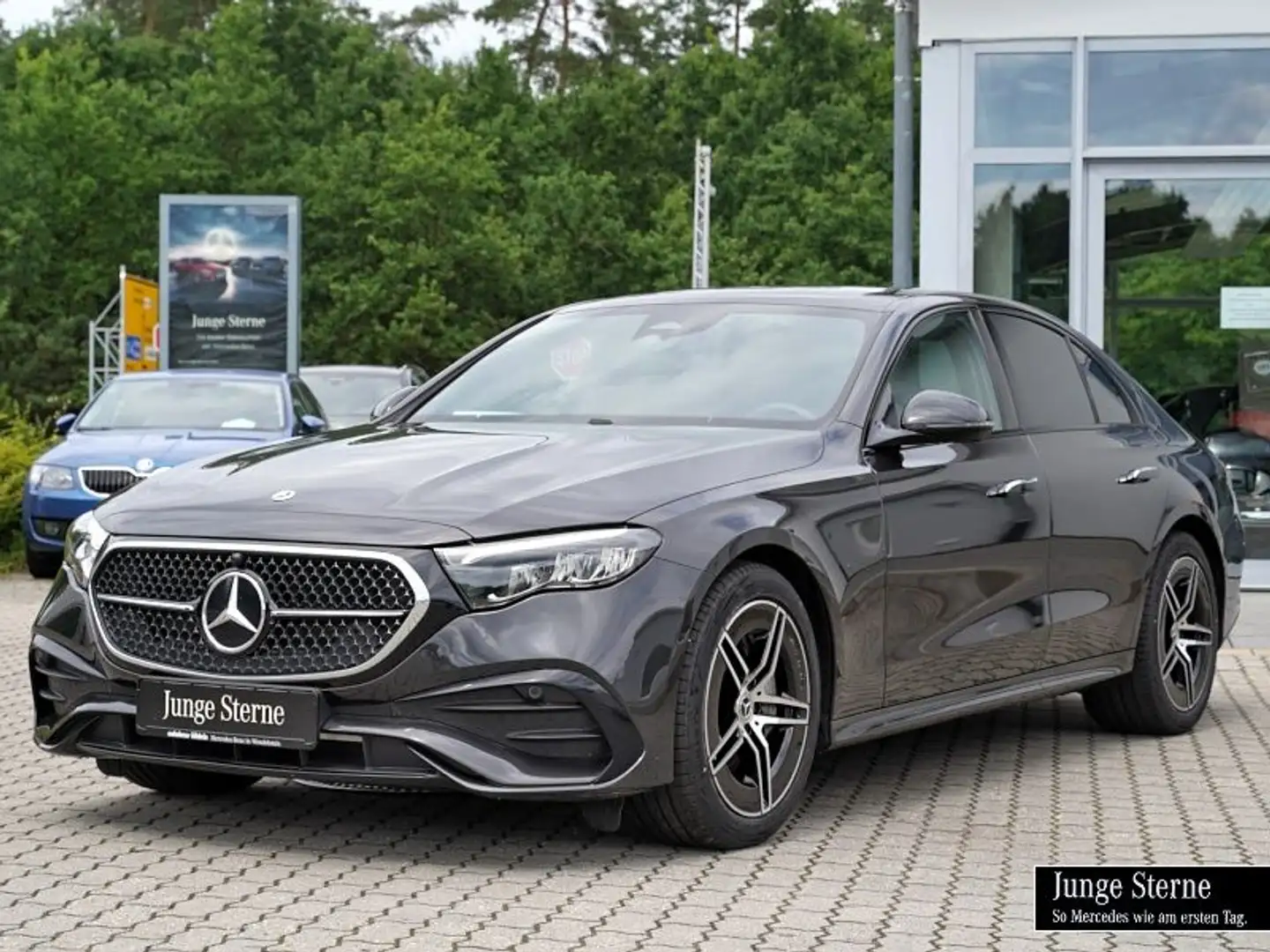 Mercedes-Benz E 220 d AMG-ADV DISTRONIC+NIGHT+KAMERA+TOTW+19'' Grigio - 2