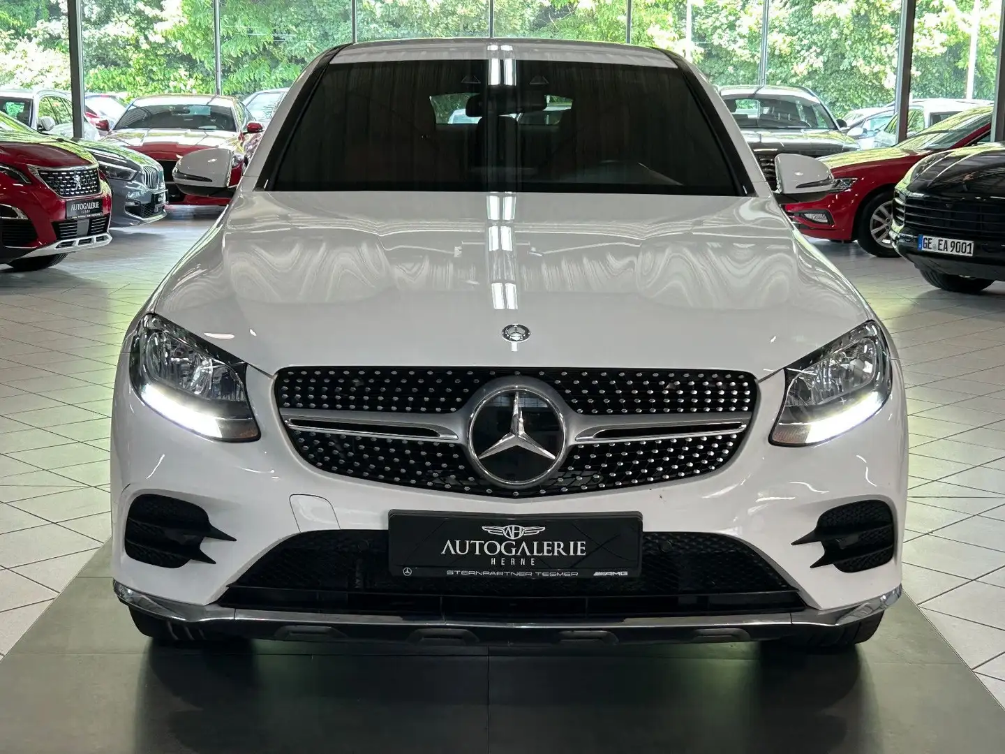 Mercedes-Benz GLC 250 d Coupe 4M AMG LINE*DISTR*BURM*NAV*LEDER Blanc - 2