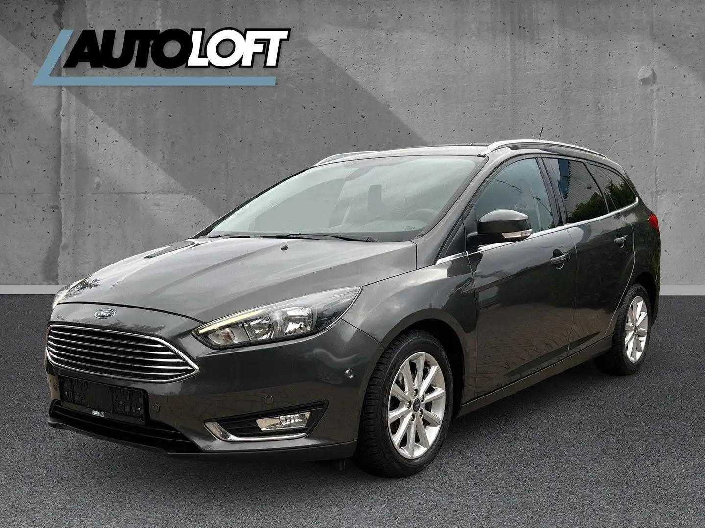 Ford Focus Titanium ZAHNRIEM NEU/R.KAMERA/TEMP./SHZ Gris - 1