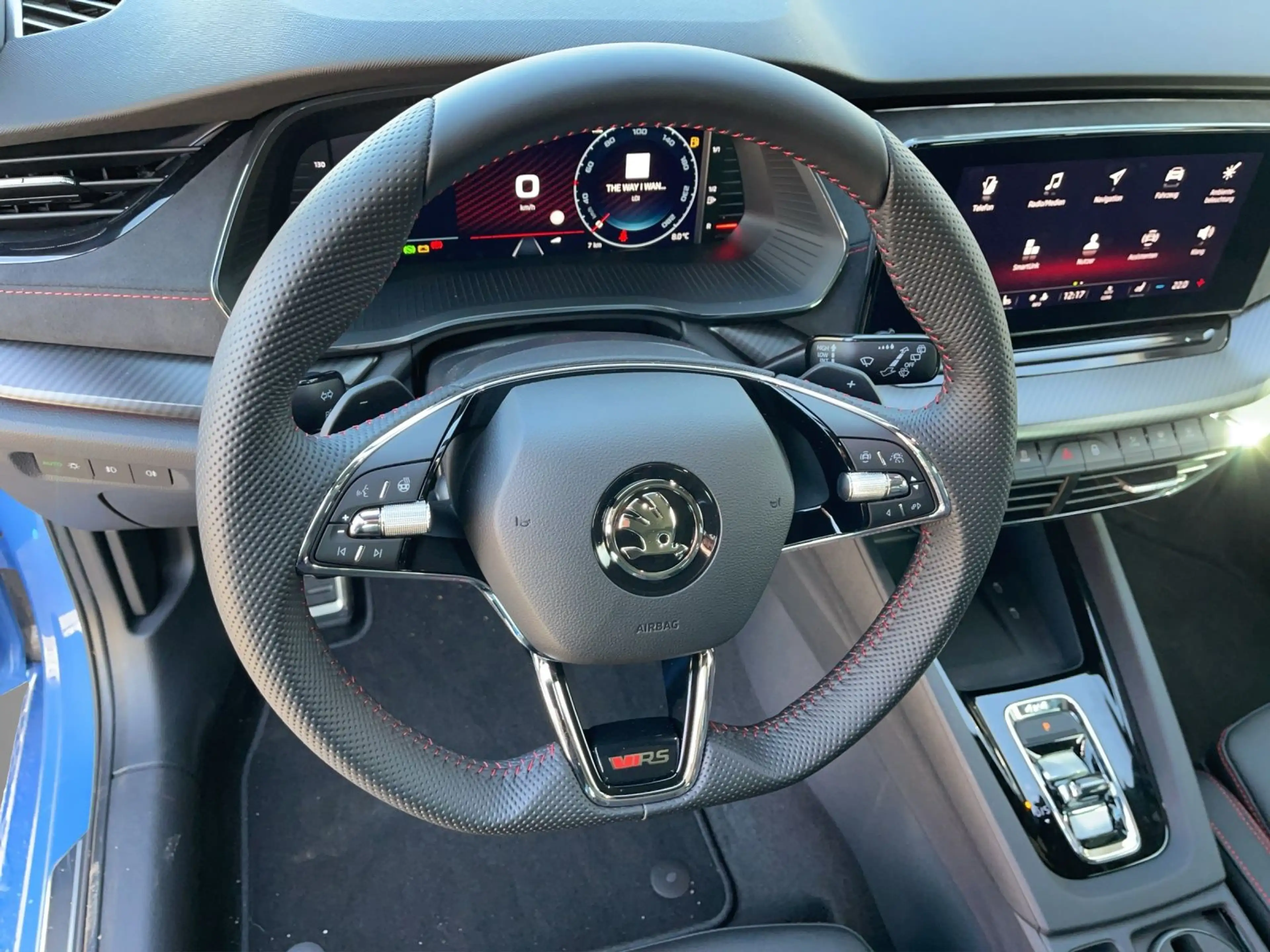 Skoda Octavia Combi 2.0 TDI DSG 4x4 - RS Final Edition — photo 14