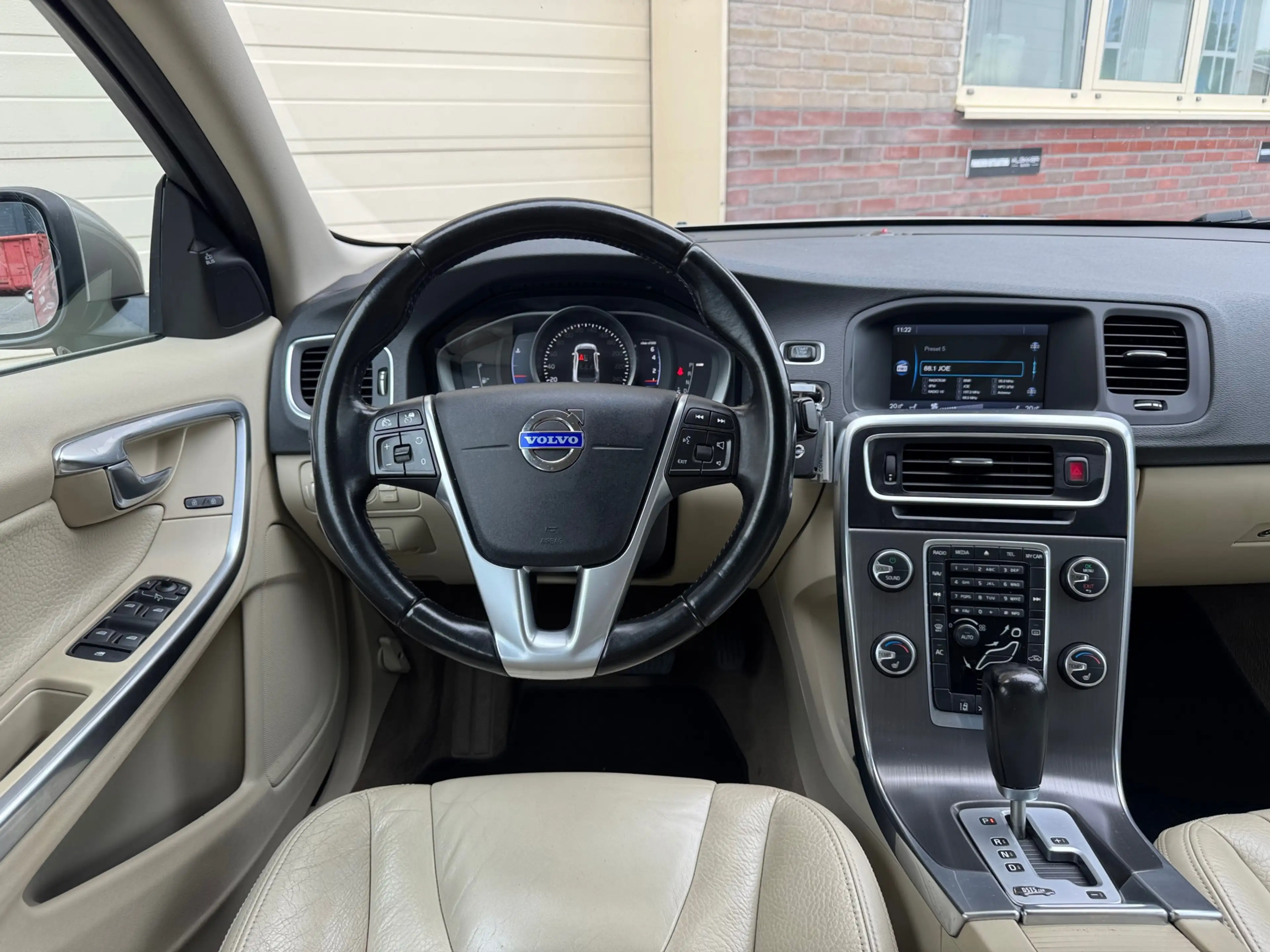 Volvo S60 2.0T Blis|Adaptive cruise|Line assist|Stoelverw. — photo 10