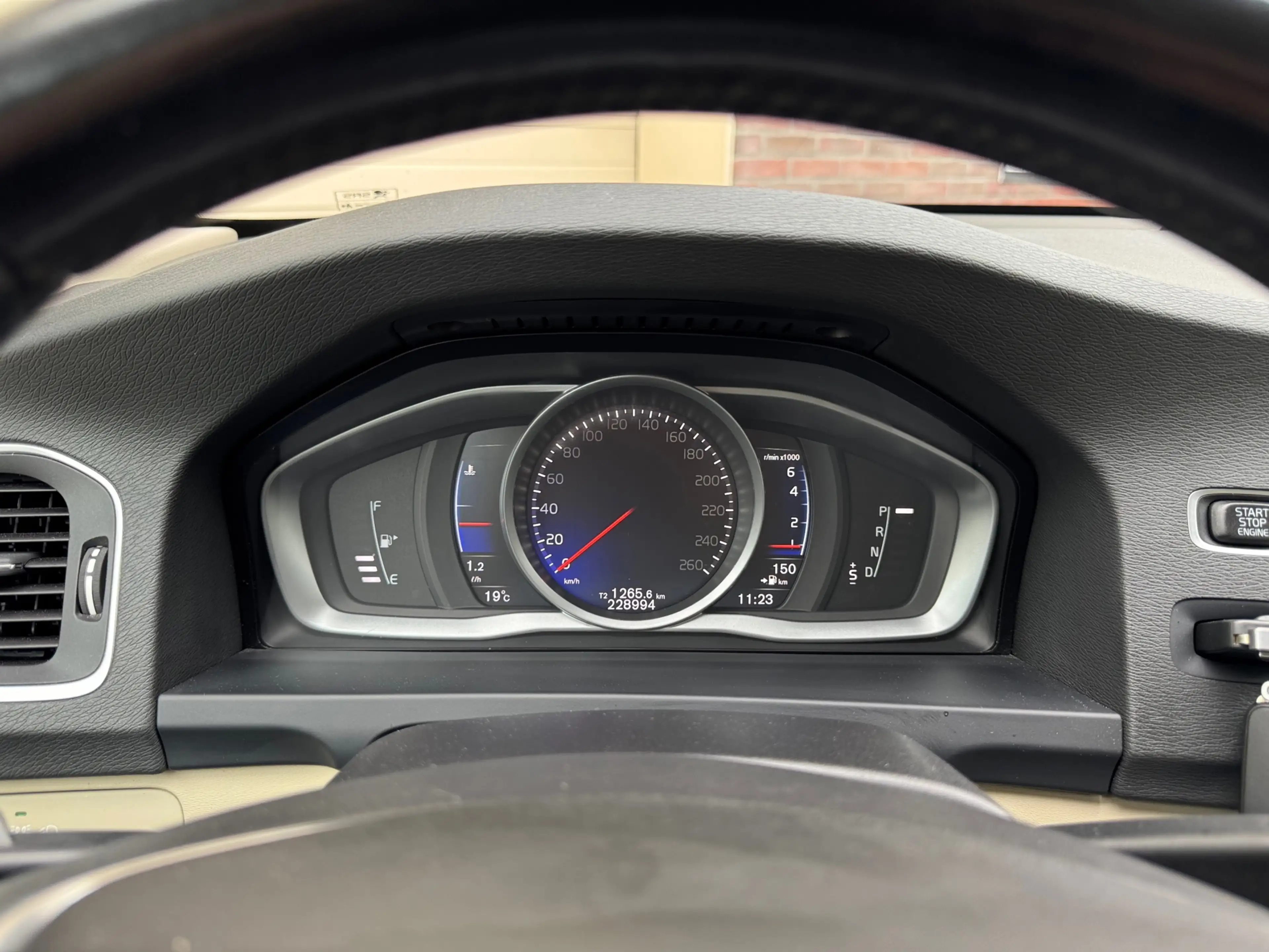 Volvo S60 2.0T Blis|Adaptive cruise|Line assist|Stoelverw. — photo 11