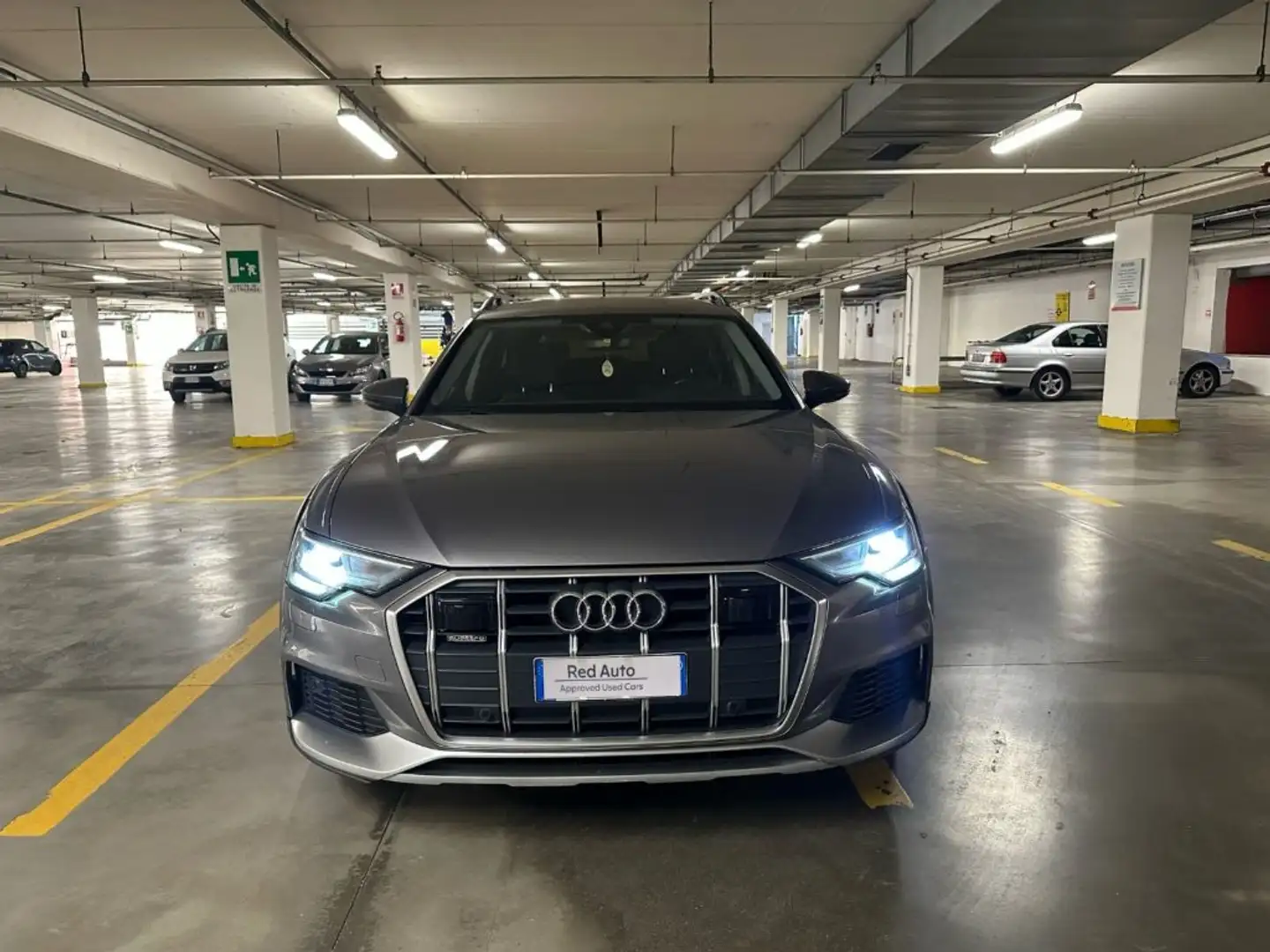 Audi A6 allroad 45 TDI 3.0 quattro tiptronic Šedá - 1