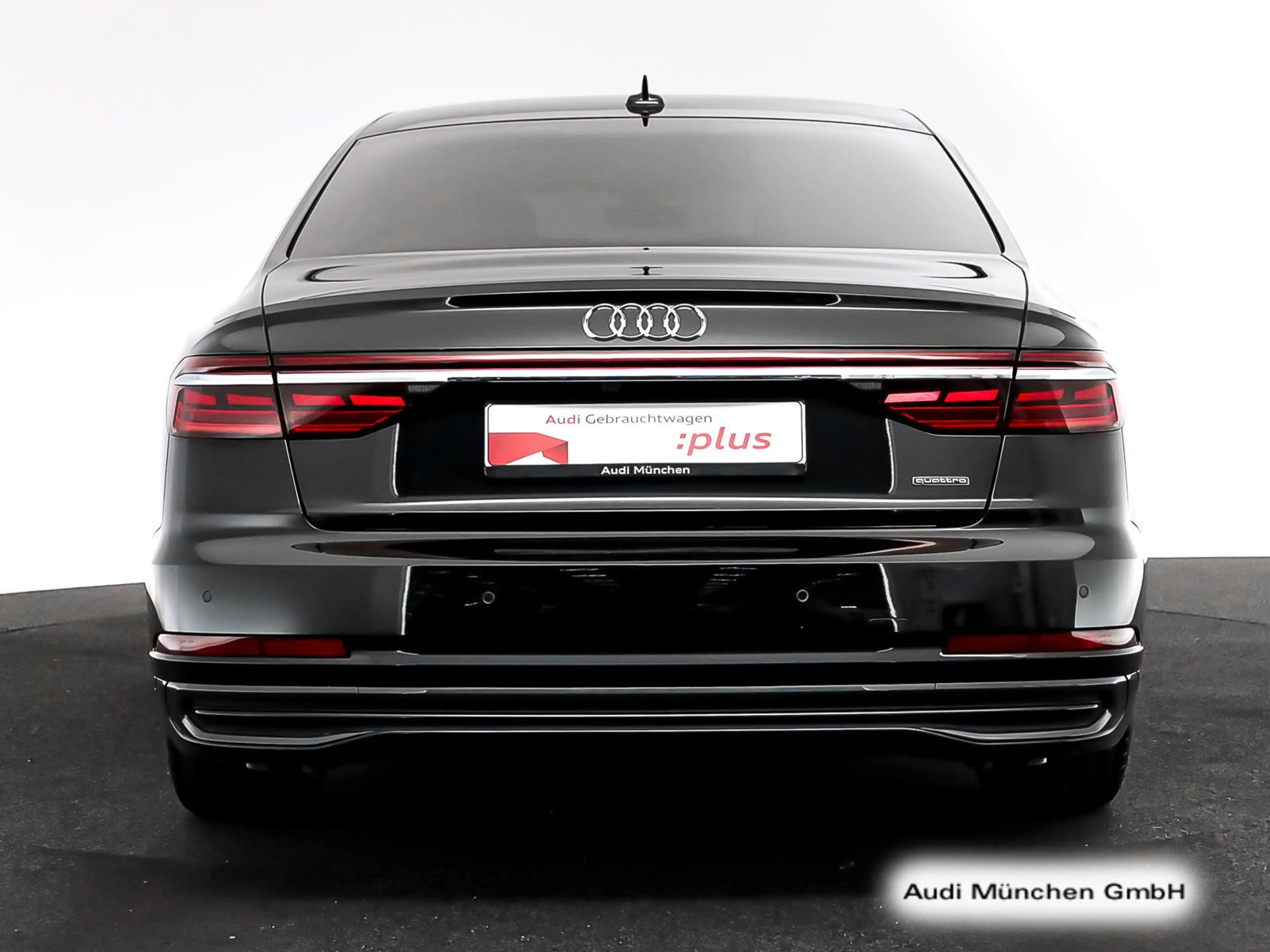 Audi A8 Lang 55 TFSI qu. Pano/StdHzg/DigiMatrix — photo 9