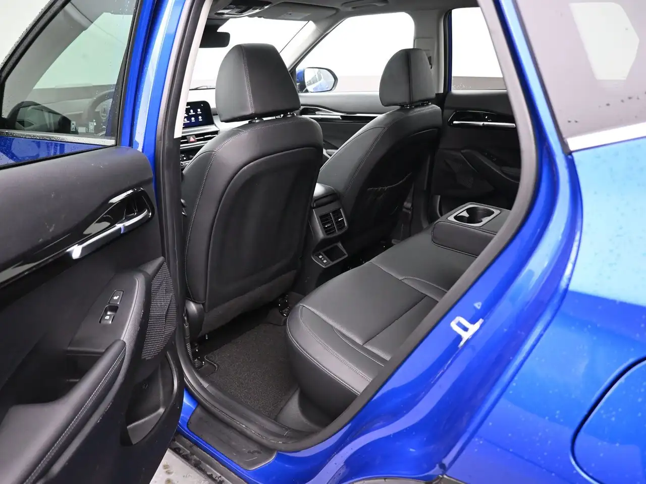 Kia Seltos снимка Kia Seltos