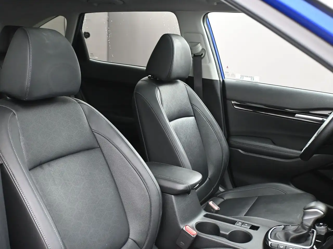 Kia Seltos снимка Kia Seltos