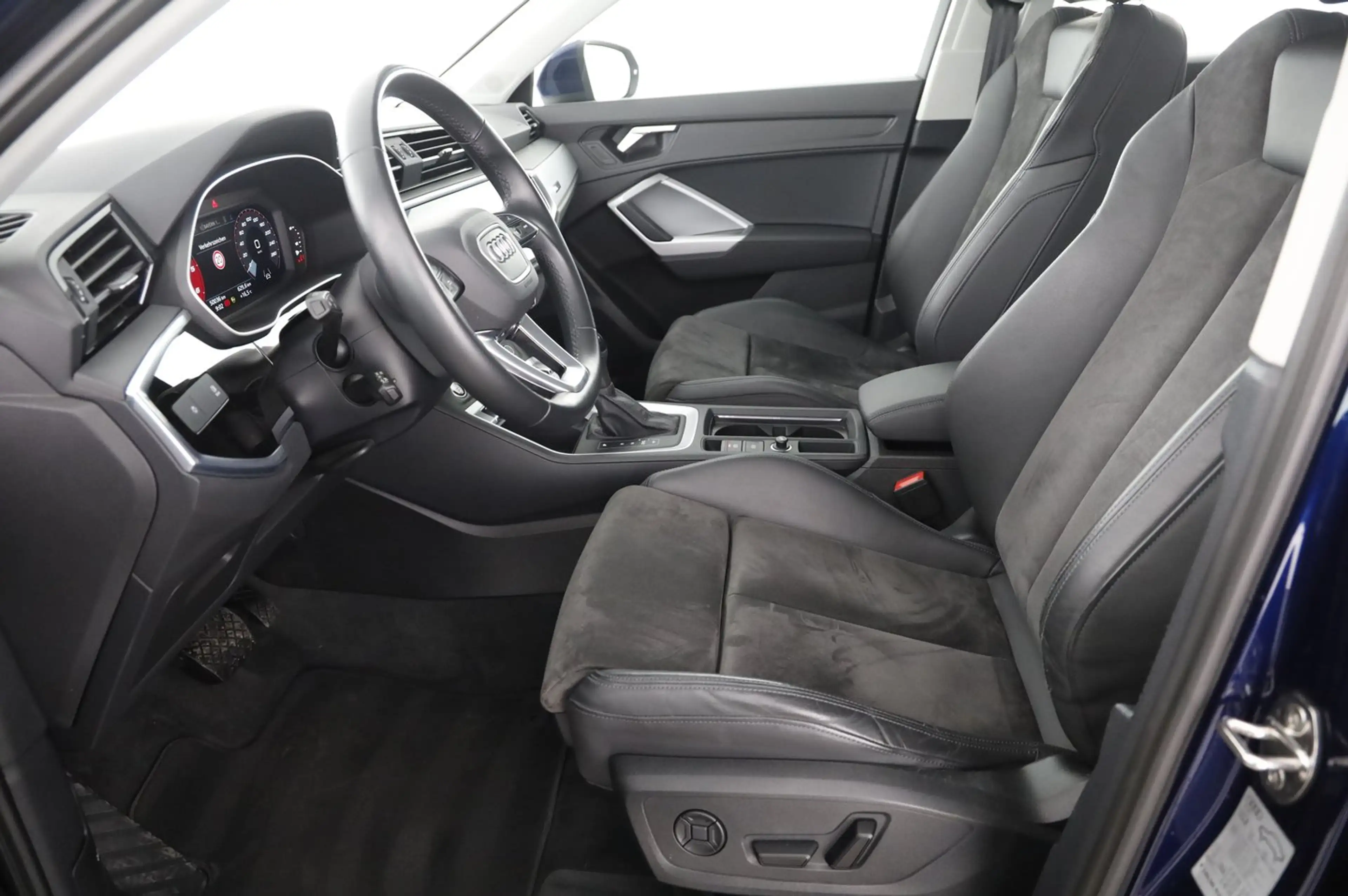 Audi Q3 35 TDI S line exterieur — photo 3