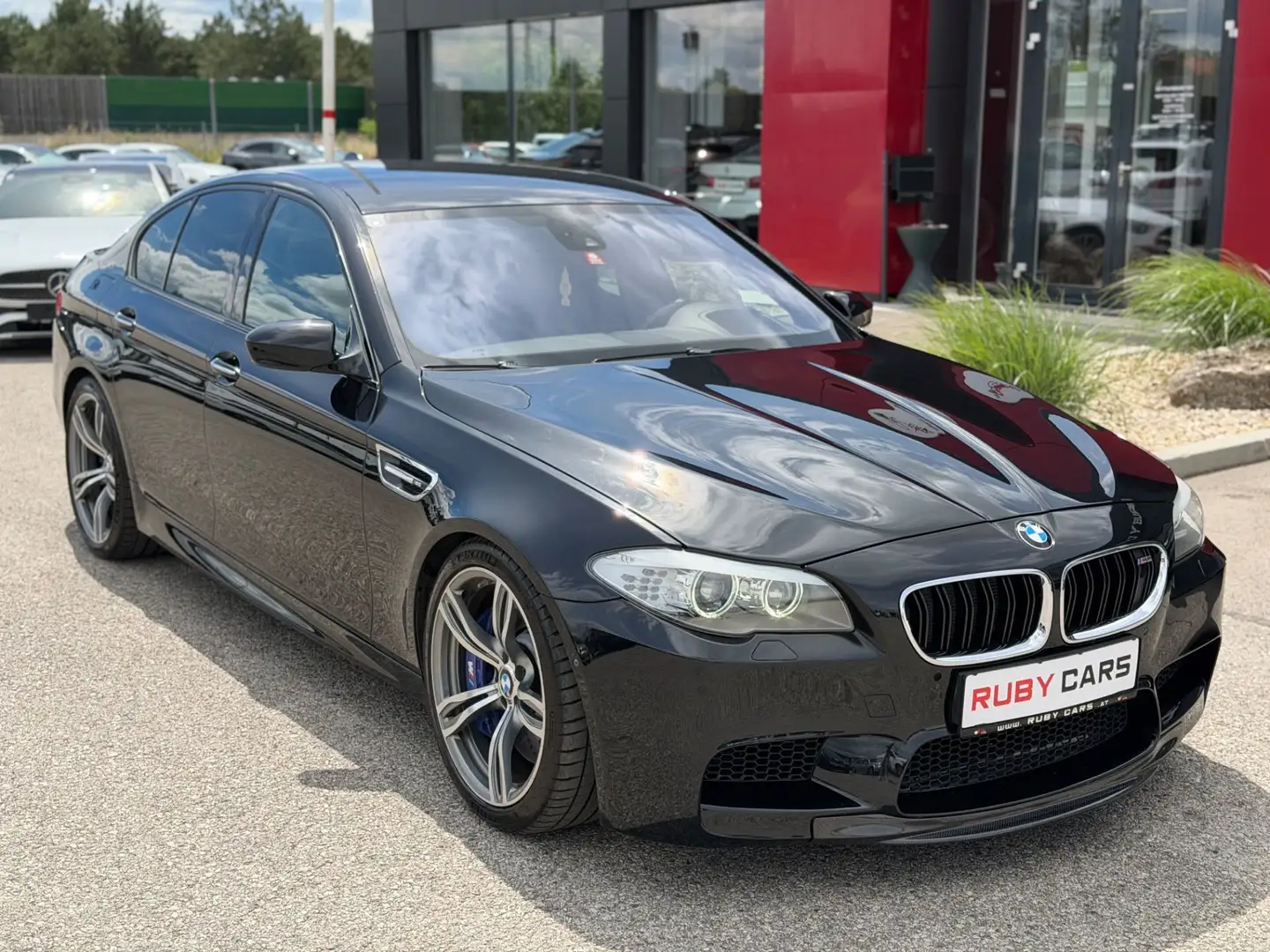 BMW M5 F10 M5 DKG Akrapovic Titan AGA Schwarz - 2