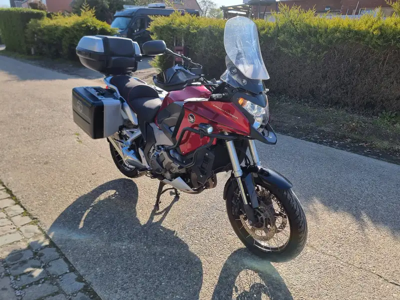 Honda VFR 1200 - foto 2